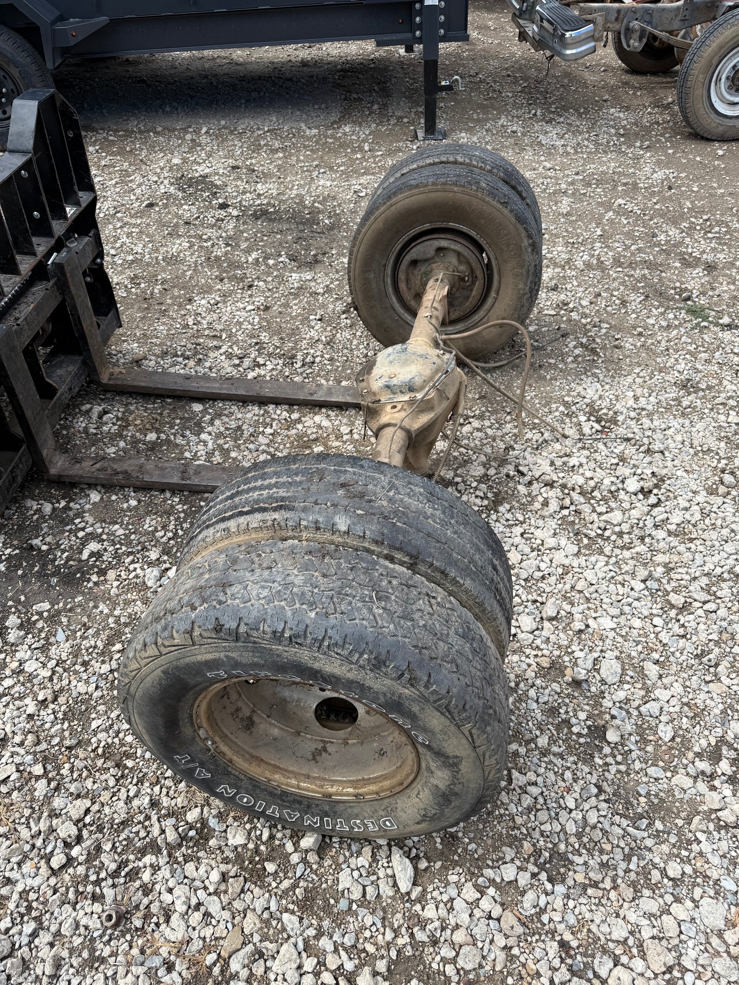 Dually Rear End Dana 70 4.10 Gear Ratio Axle from a 1st Gen Cummins (Local pickup or you set up freight)