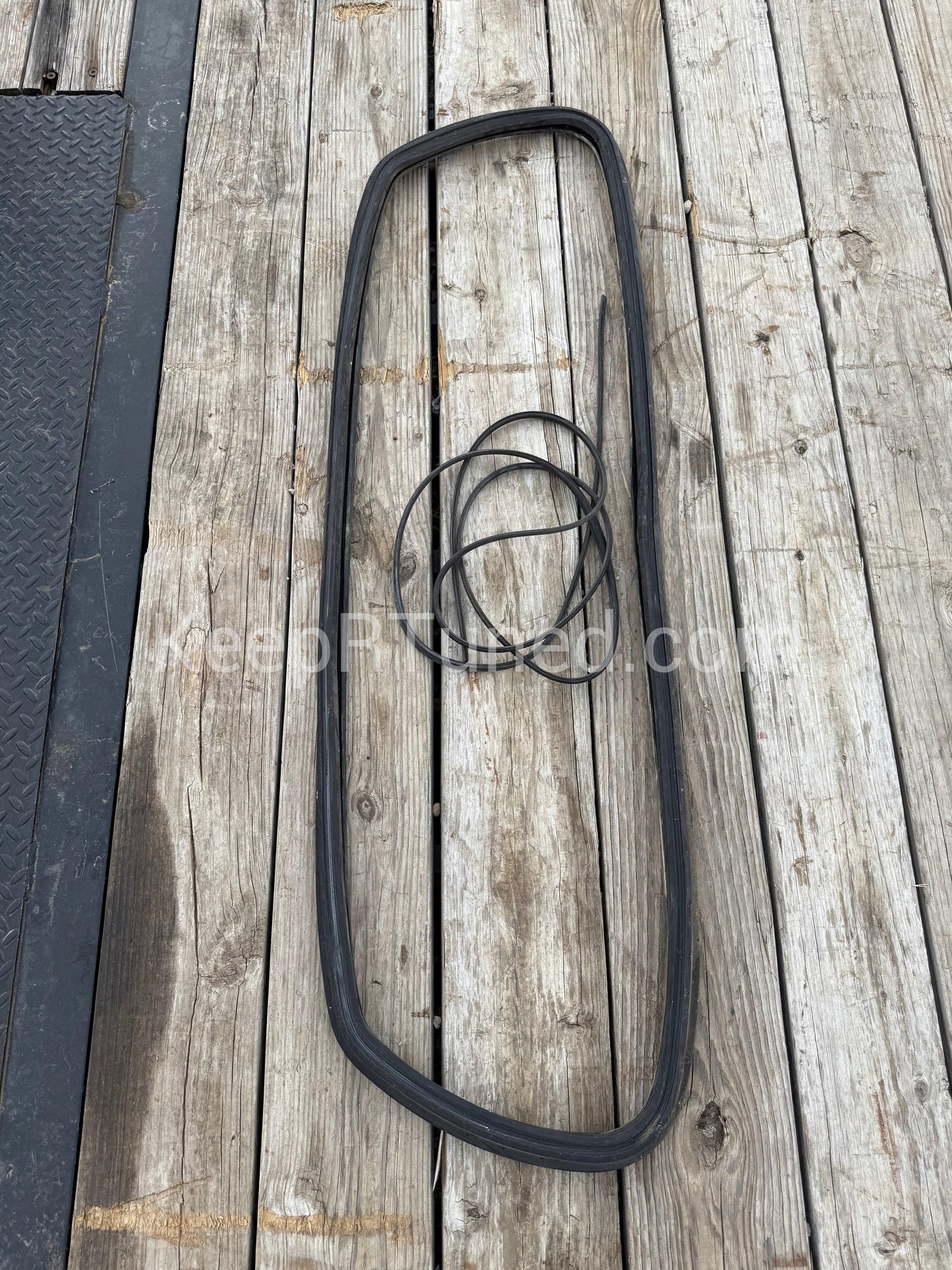 Rear Sliding Window Seal Gasket And Lock Strip