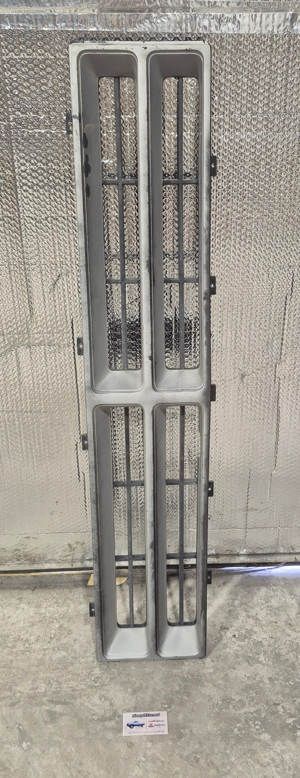 Grille Insert Set OEM Mopar #4 (86-90) - Read