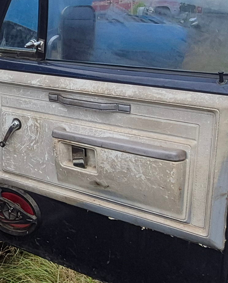 Armrest Passenger Side Light Grey 81-92 Dodge Ram