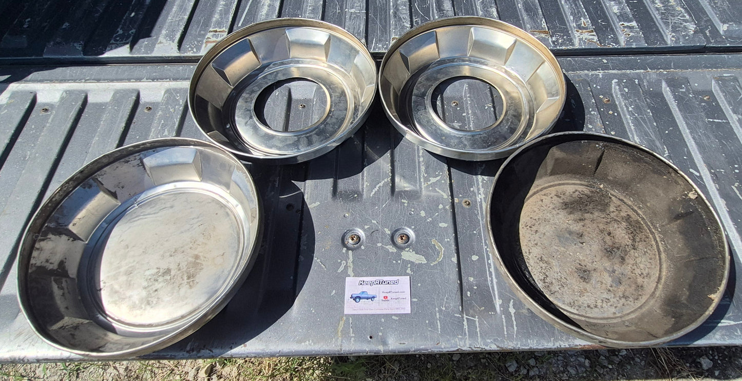 Dog Dish Hubcap Set for W250 Front Axle 4x4