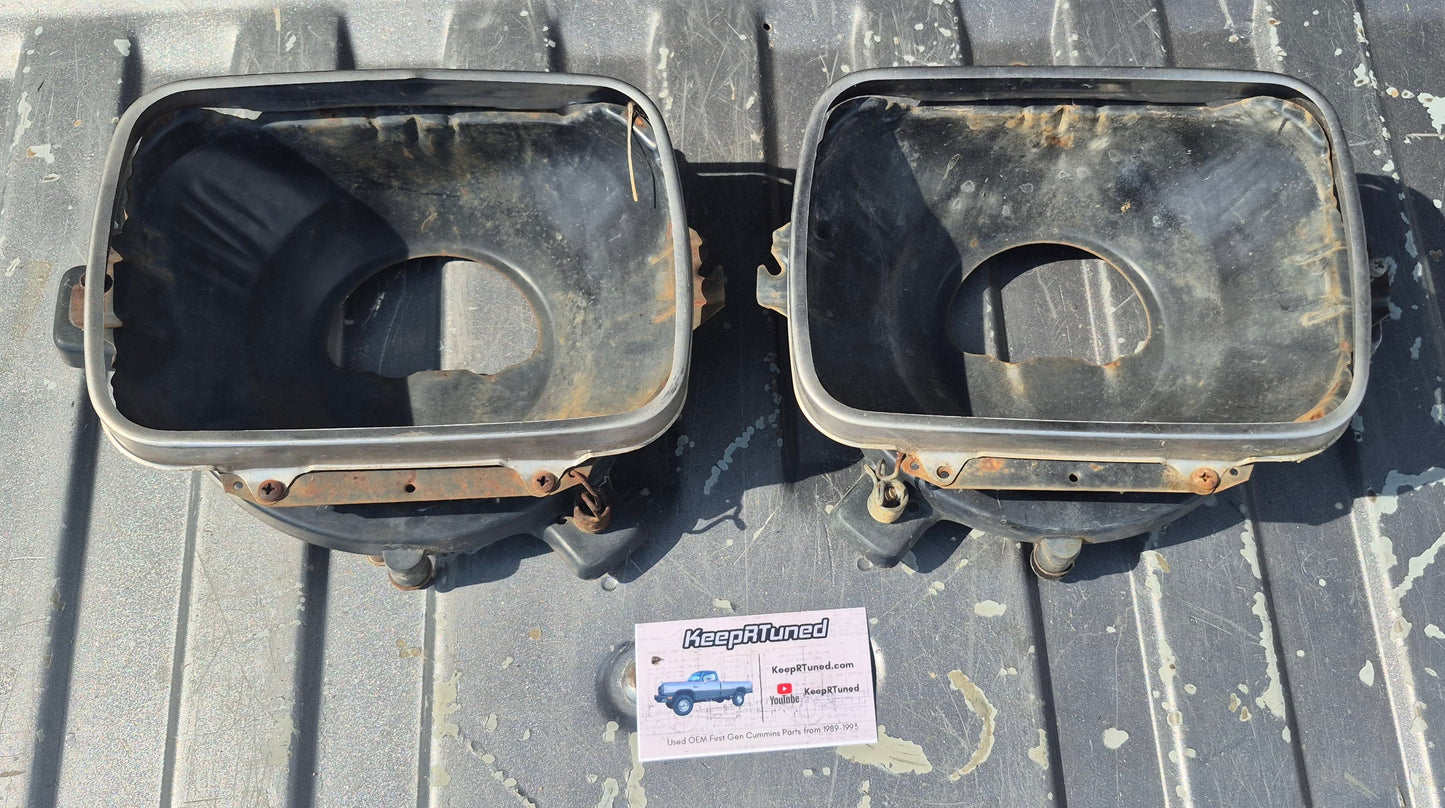 Headlight Housing Bucket Assembly Set
