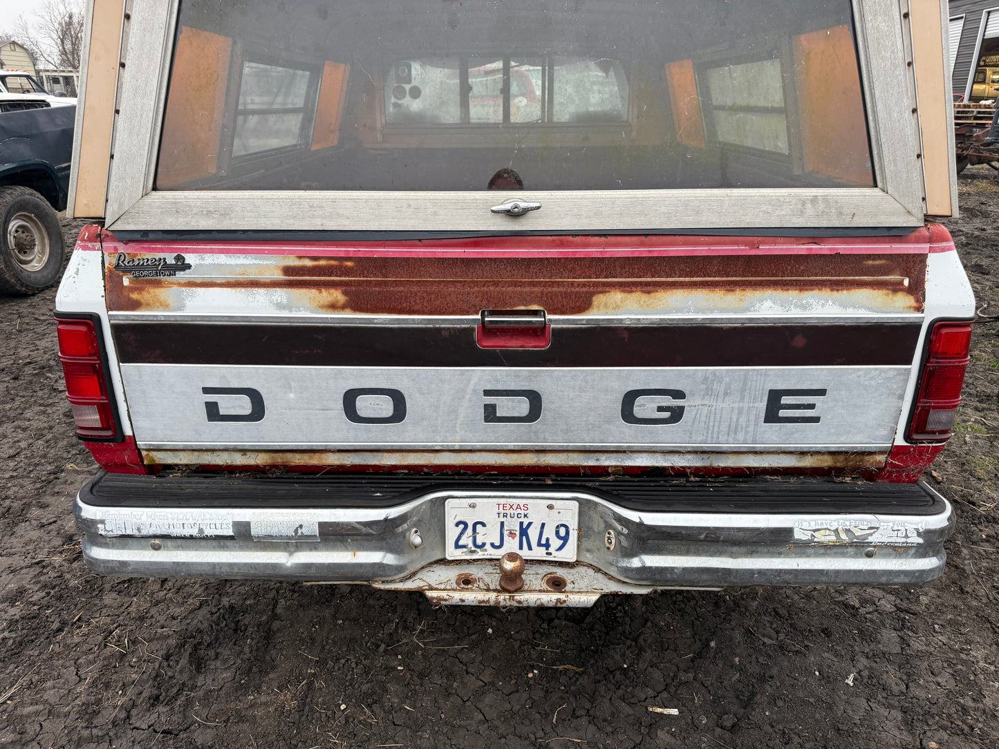 Tailgate Red and White LE Nice Shape! (Local pickup)