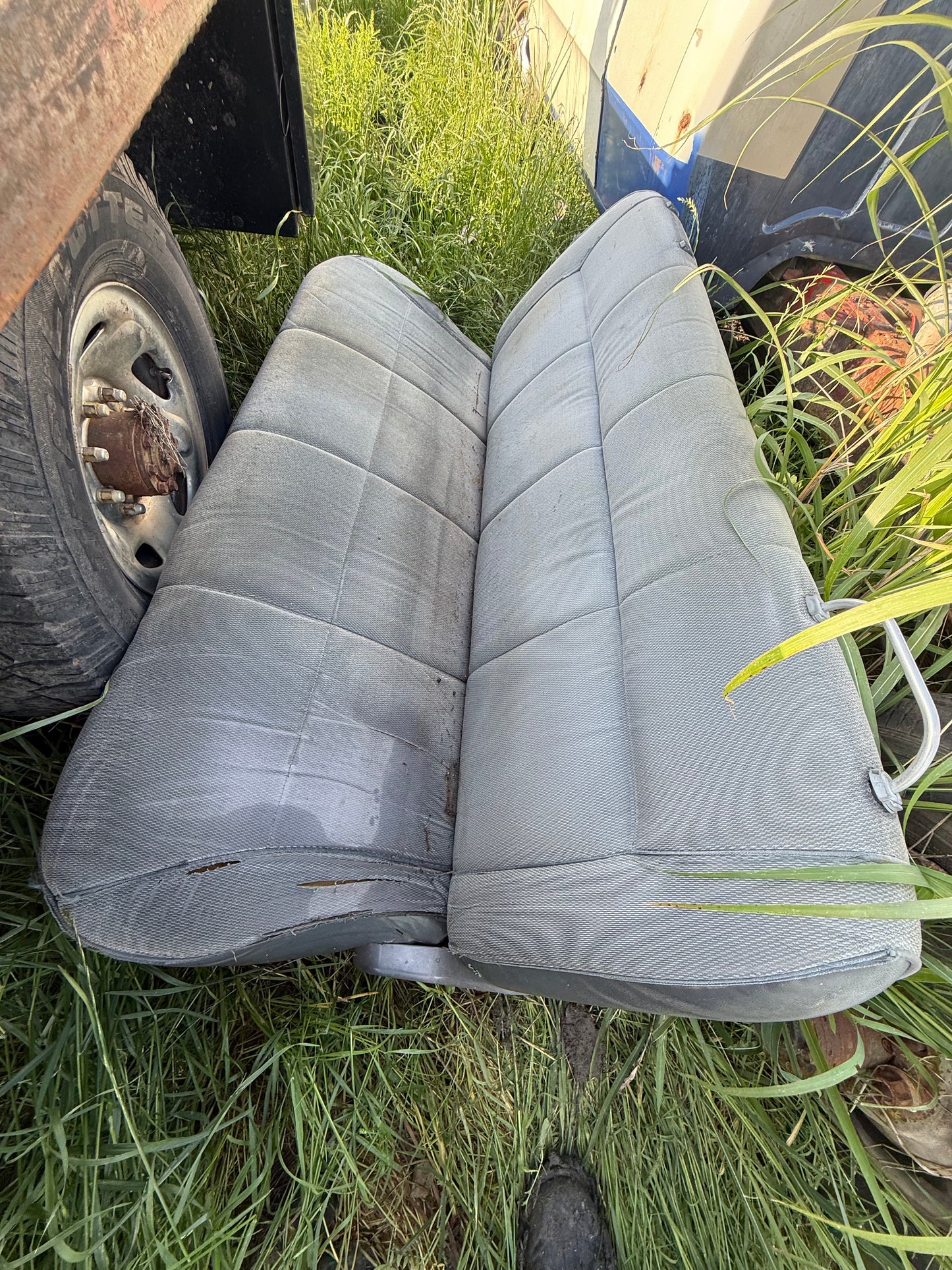 Grey Bench Seat 91-93 First Gen Cummins (Local pickup or extra for shipping)