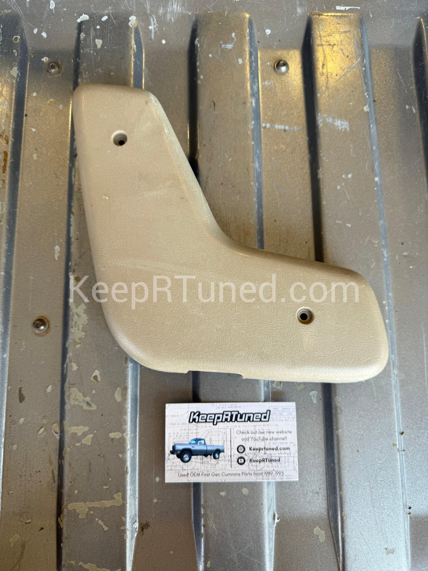 Single Cab Bench Seat Hinge Cover (passenger side) Light Tan 89-93 Dodge Ram 1st Gen