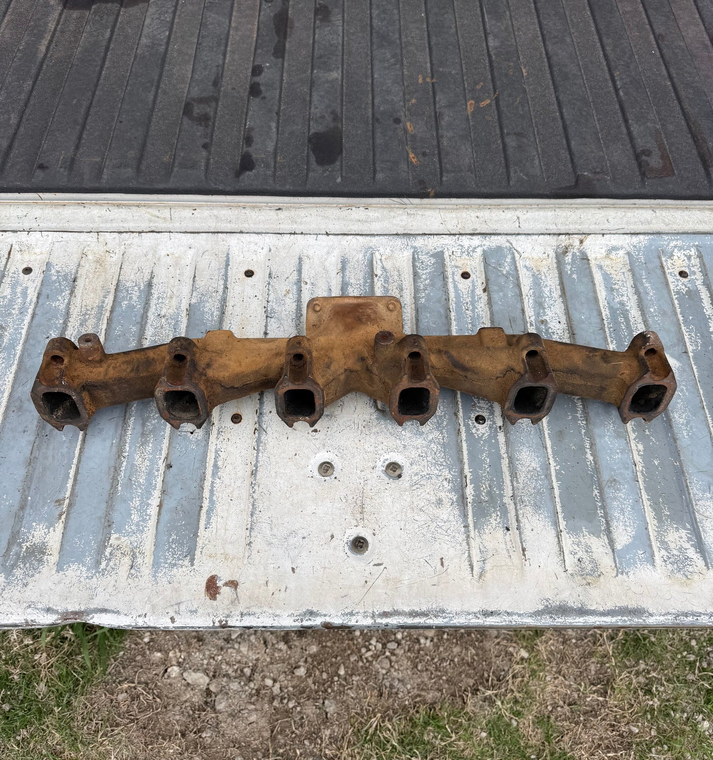 Exhaust Manifold Stock 12 Valve First Gen Cummins