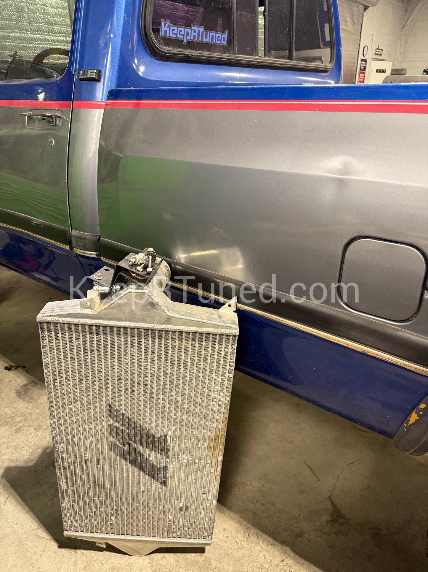 Mishimoto First Gen Cummins Intercooler and FFS Intercooler Mounting Brackets