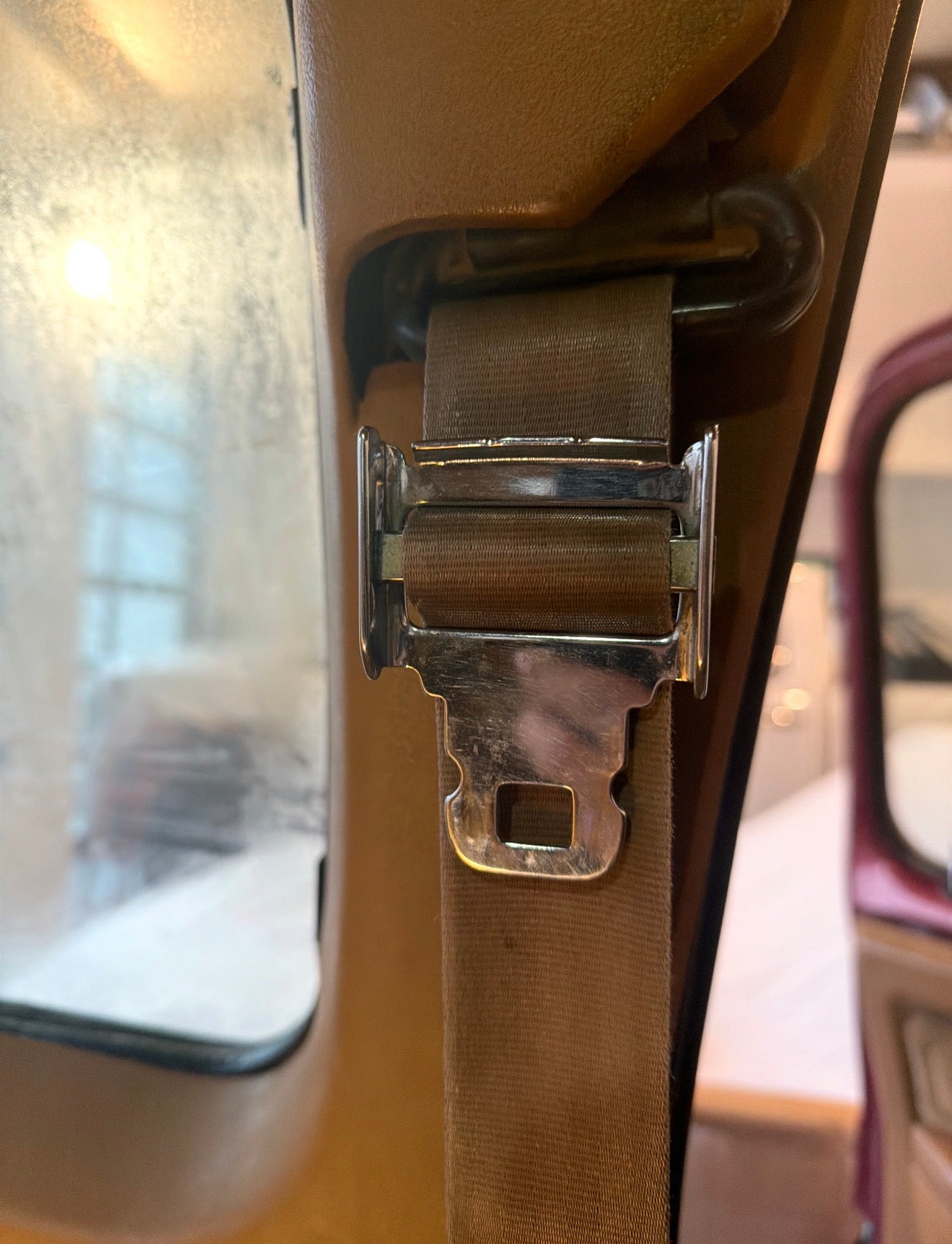 Spice Tan Seatbelt Trim