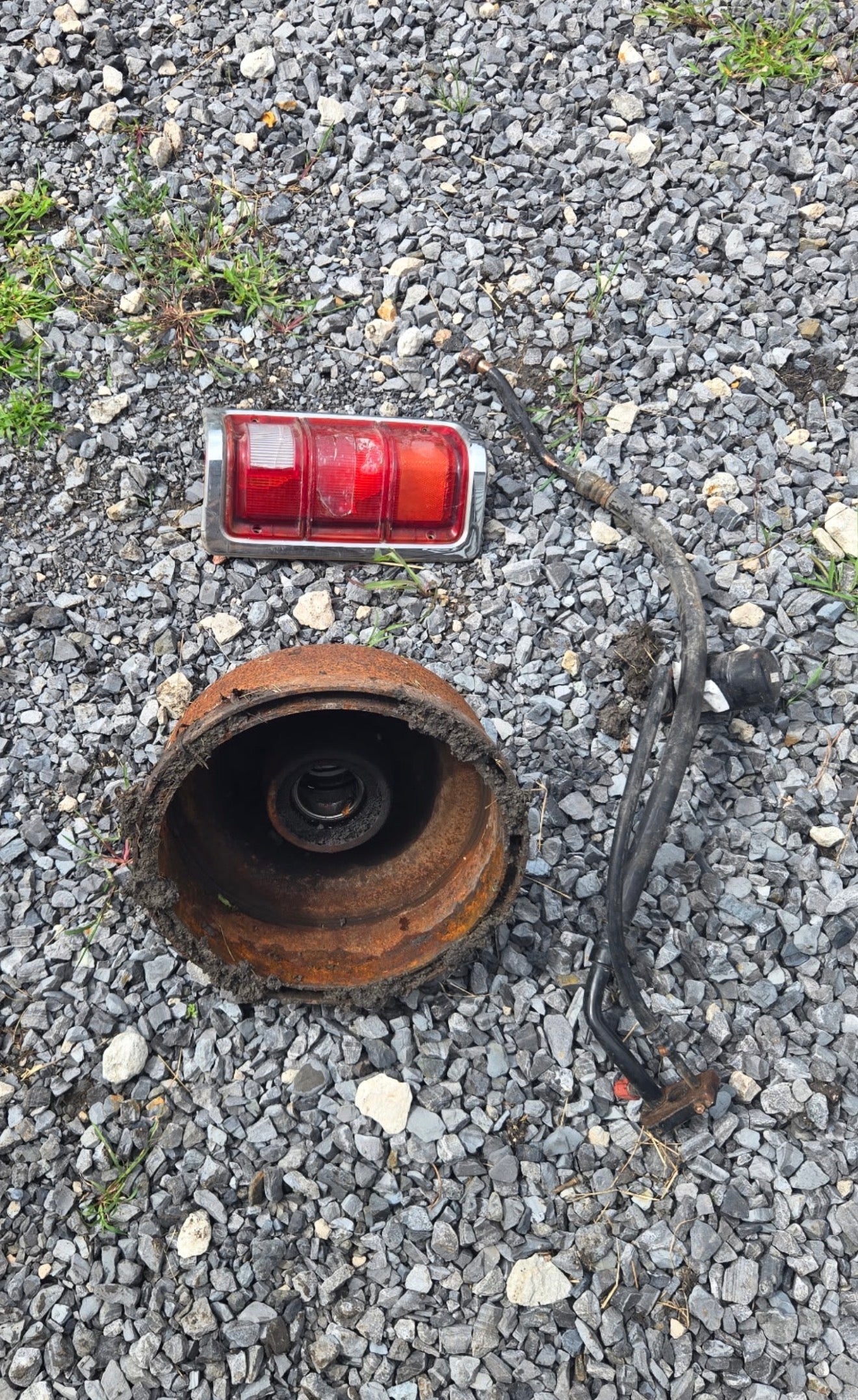 Hub with ring, tail light, ac lines for parts with cycling switch