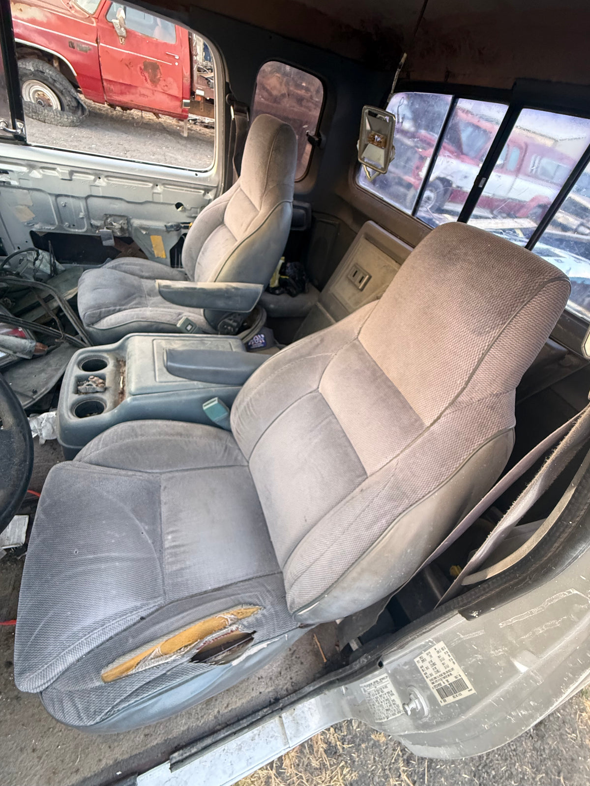 Bucket Seat And Center Console Set (Grey) 92-93 Dodge Ram 1st Gen Cummins (Local pickup or extra for freight)