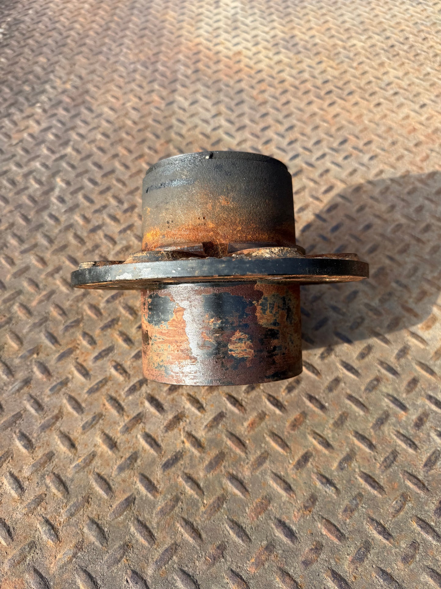 Dana 70 Rear End Single Wheel Hub 89-93 First Gen Cummins