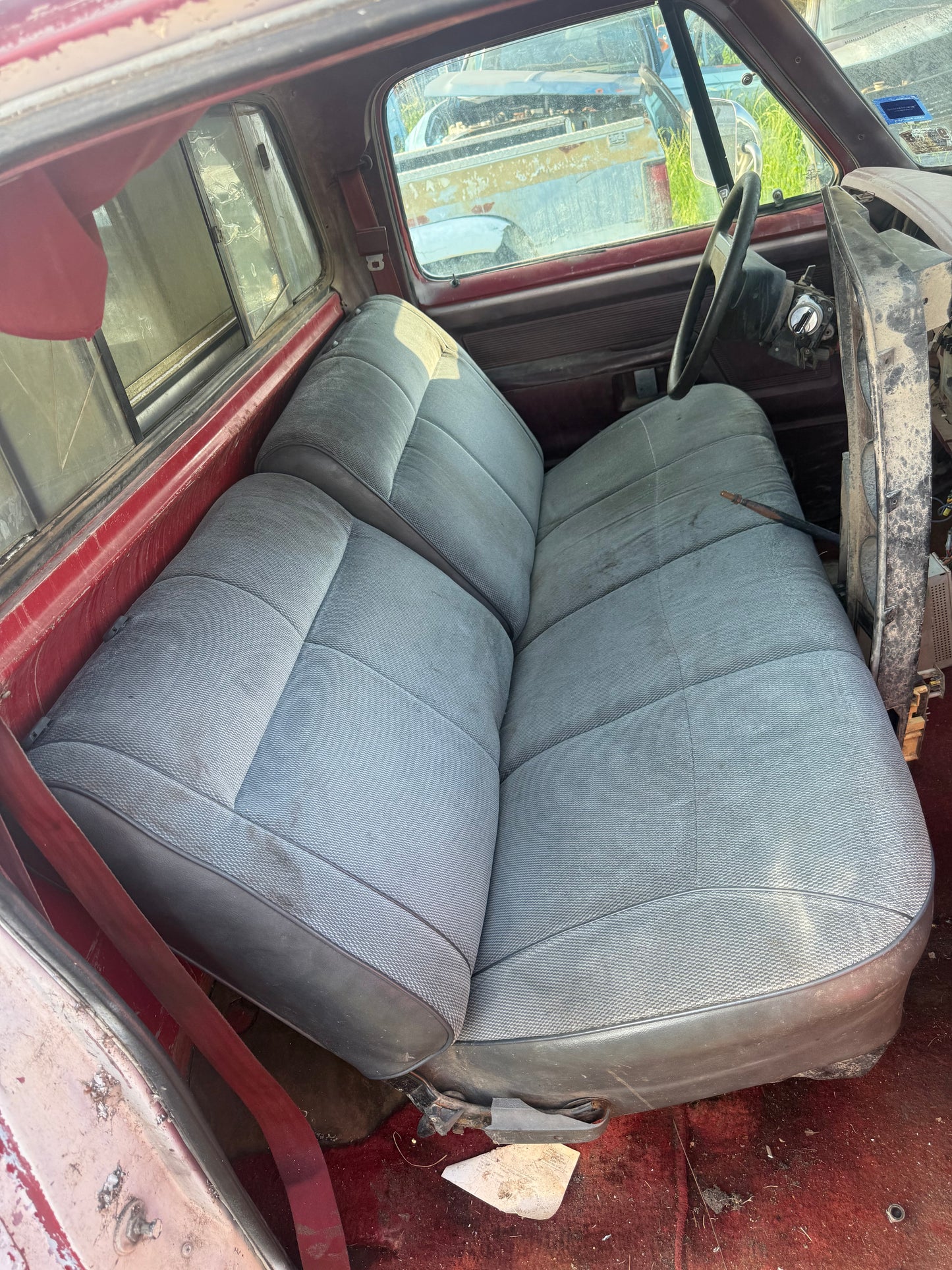 Grey Split Bench Seat 92-93 First Gen Cummins (Local pickup or extra for shipping)
