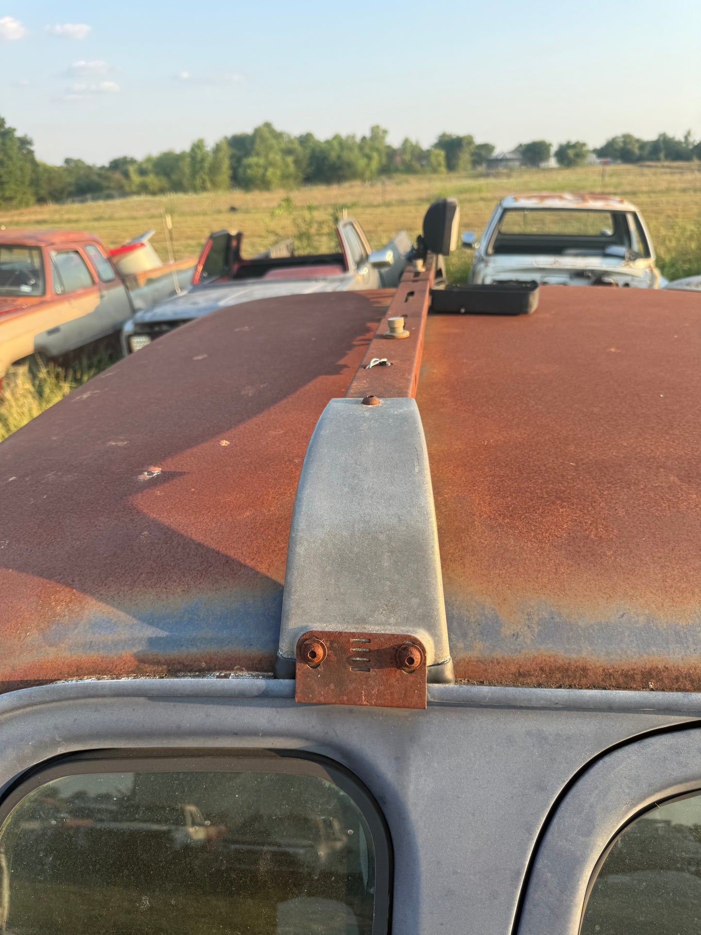 Light Bar Roof Rack (Clamps onto the roof rails)