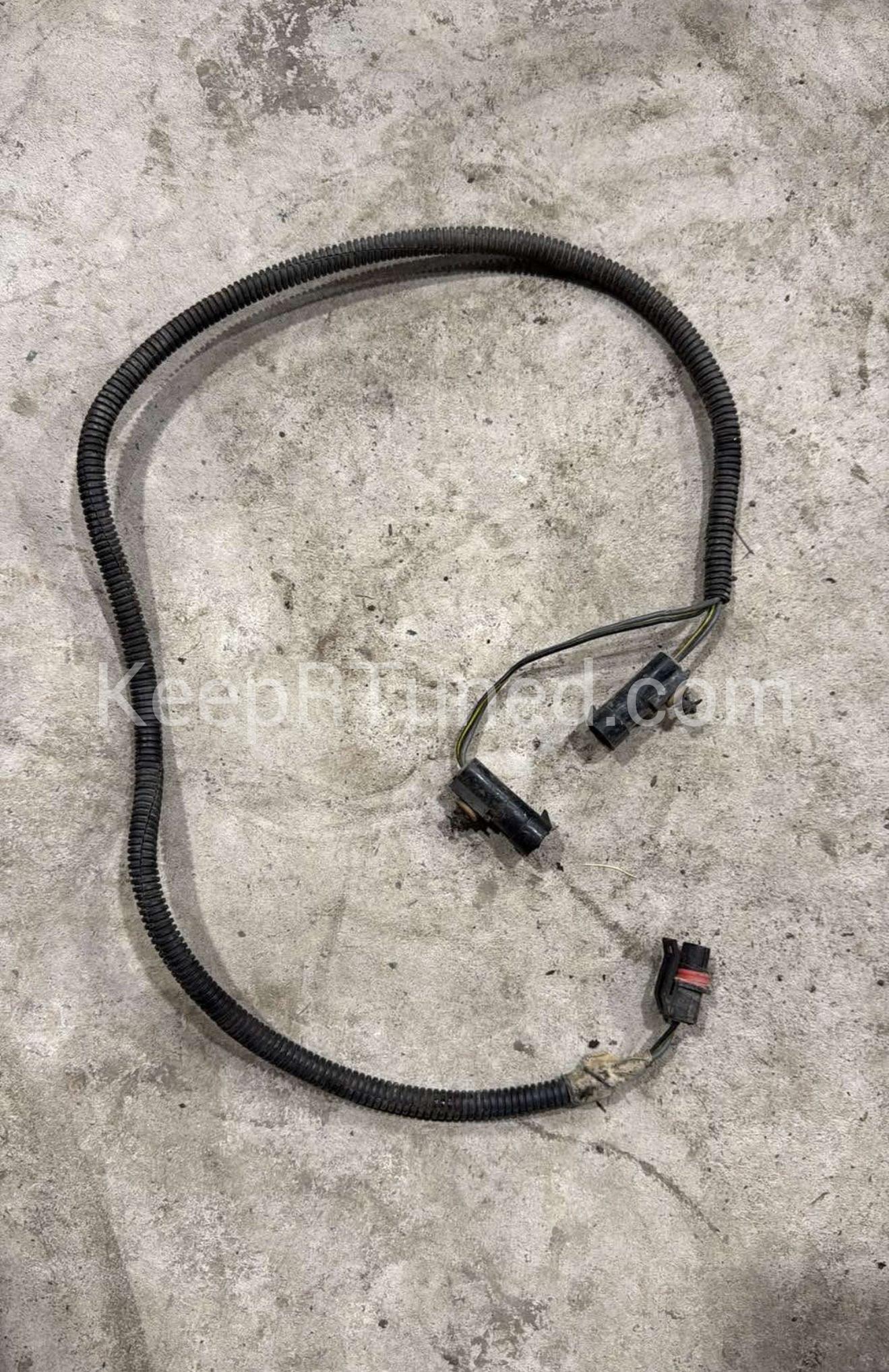 License Plate Pigtail (From Chassis Harness To Light Harness)