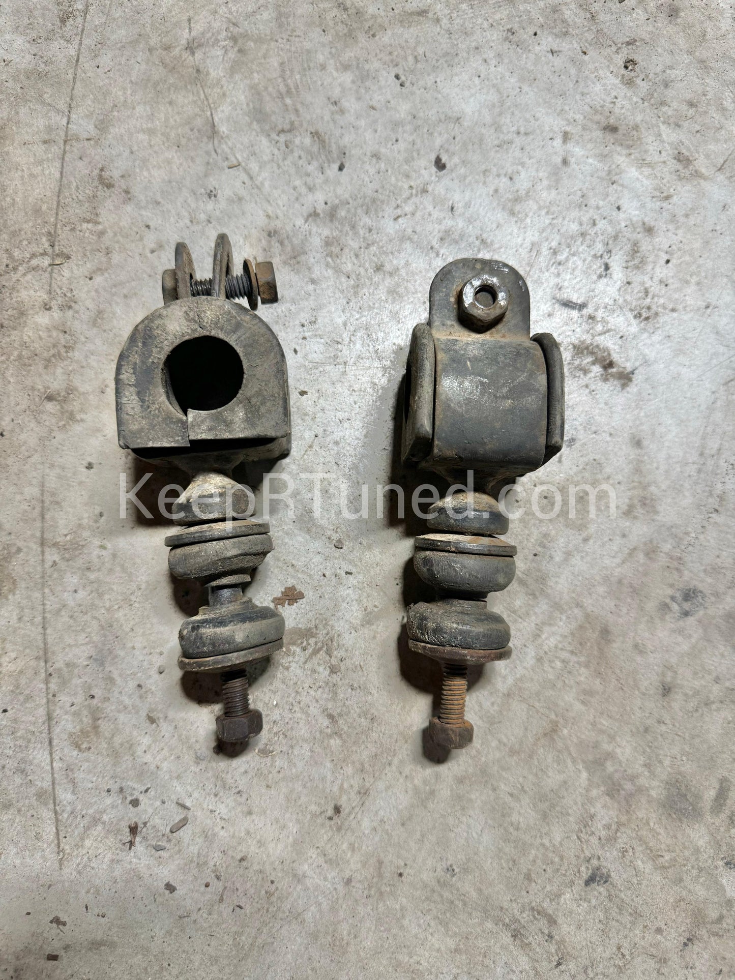 Front Sway Bar Linkage and Bushings (Sold as a pair)