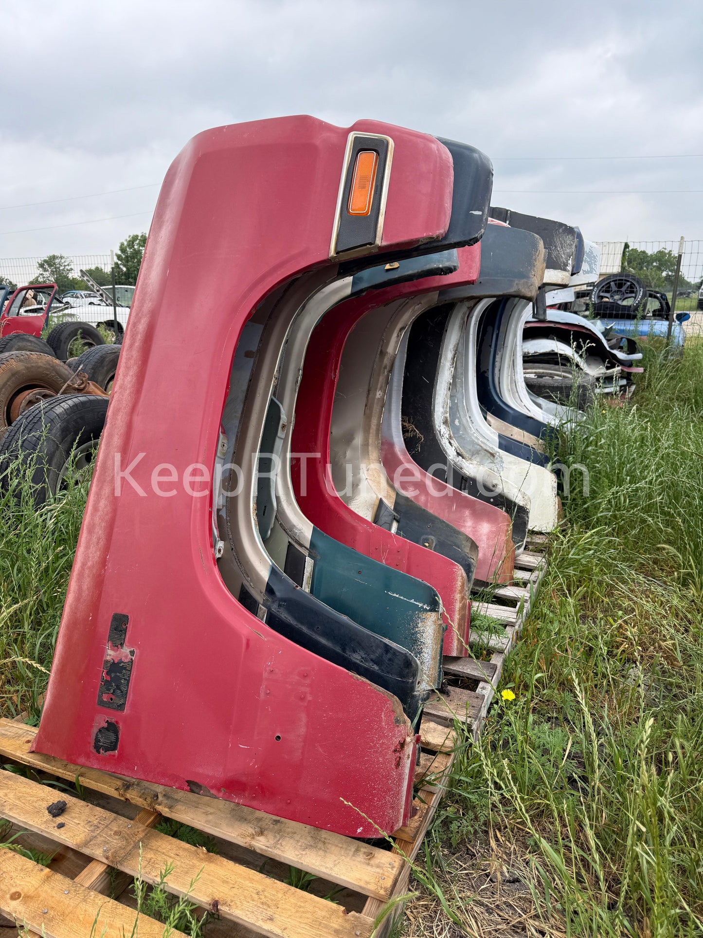 Fender Drivers Side Inner Fender Included (Local Pickup)