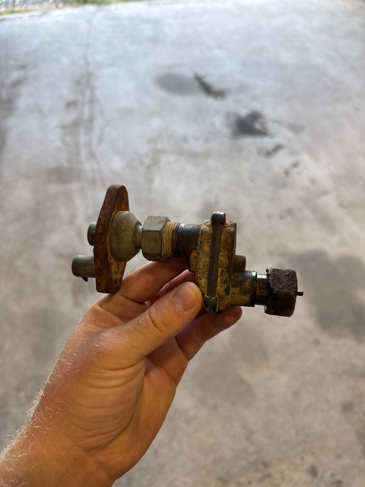 Transfer Case L Shaped Gear Reducer And Speed Sensor 89-93 Dodge Ram 1st Gen Cummins (For parts)