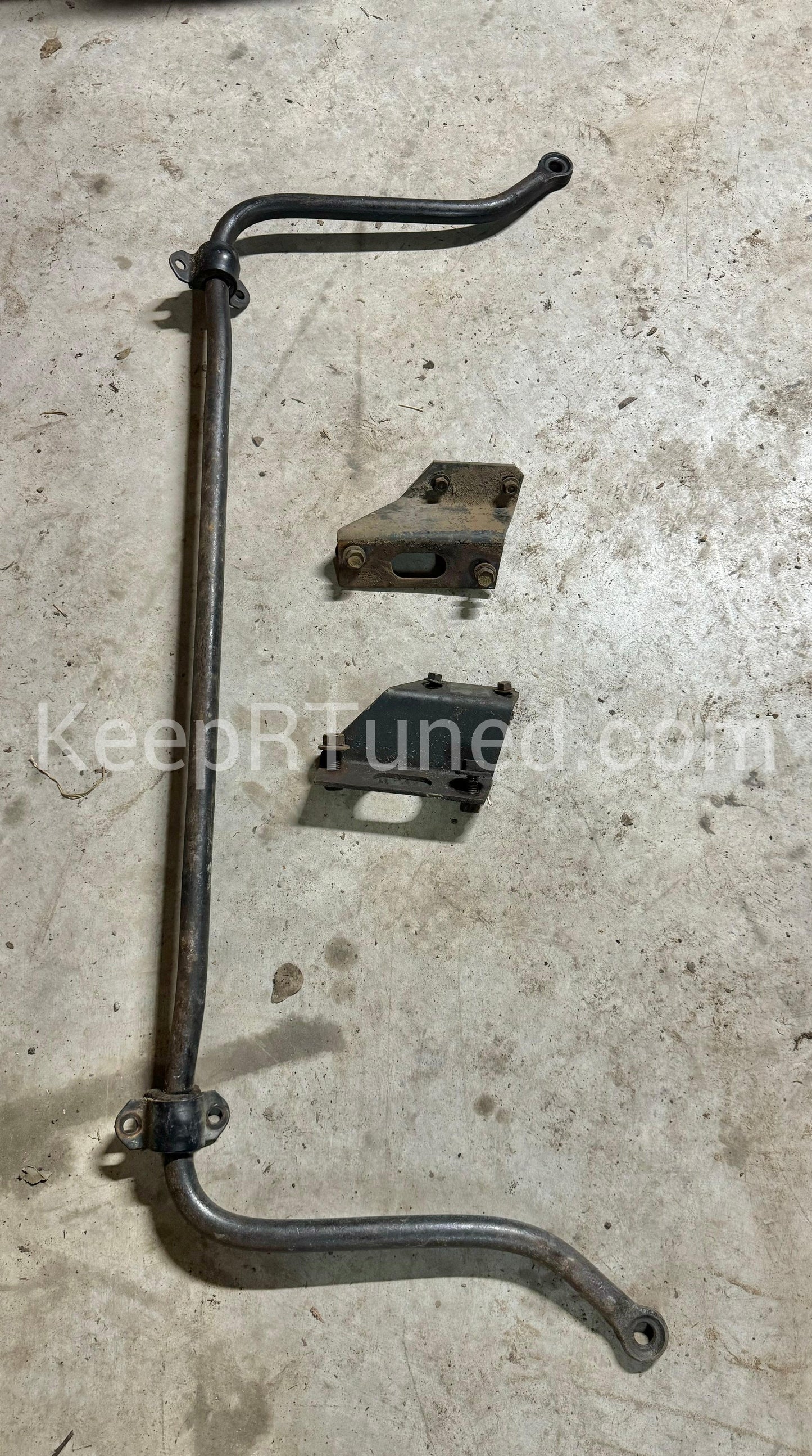 Front Sway Bar And Brackets For Front Suspension D250 D350 Cummins
