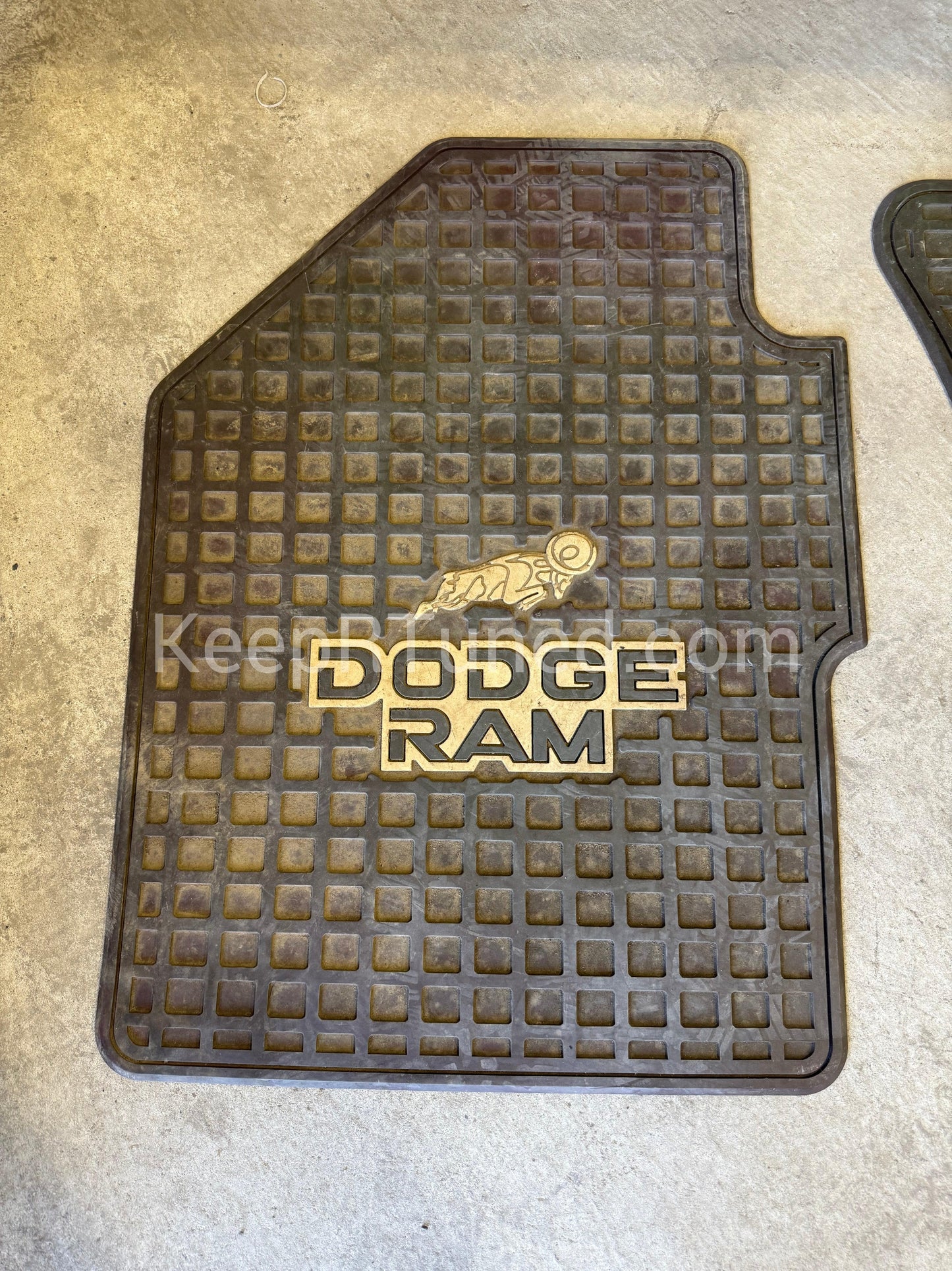 Dealer Option Dodge Ram Floor Mats OEM Red Large Hump 89-93 Dodge Ram 1st Gen Cummins