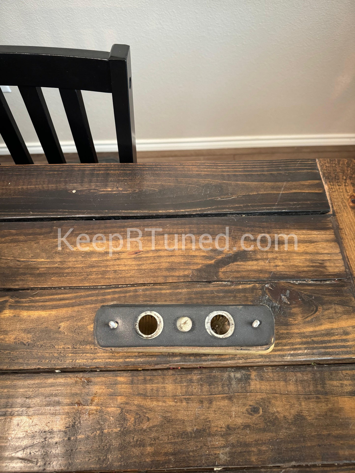 Bed Cargo Light Lense, Bracket, And Screws (Club Cab)