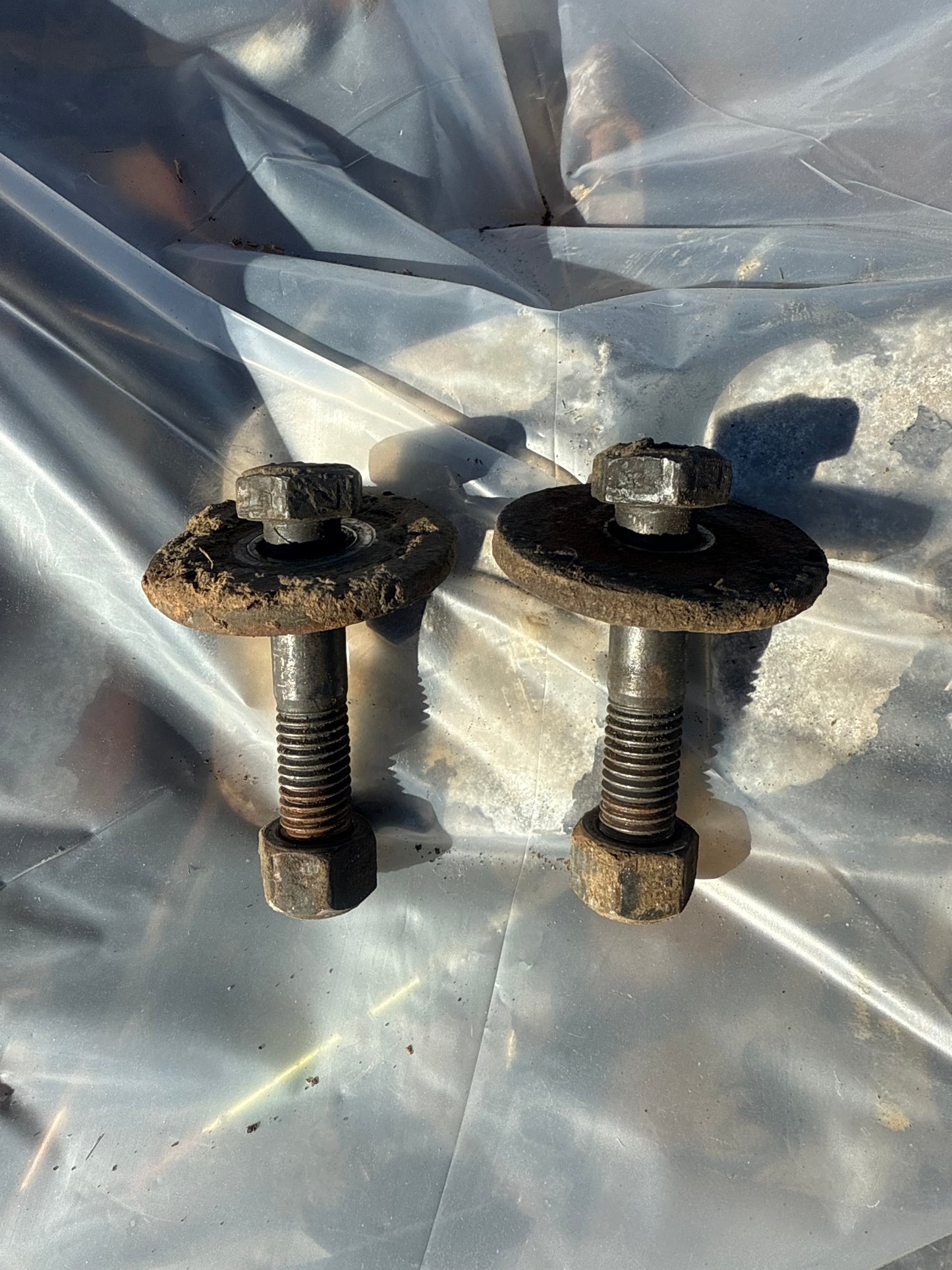 Transmission Crossmember Auto 4x4 Bolts and Washers W250 W350