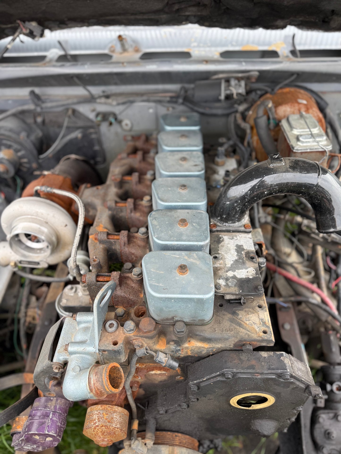 Valve Cover Set 1989-1998 12 Valve Cummins