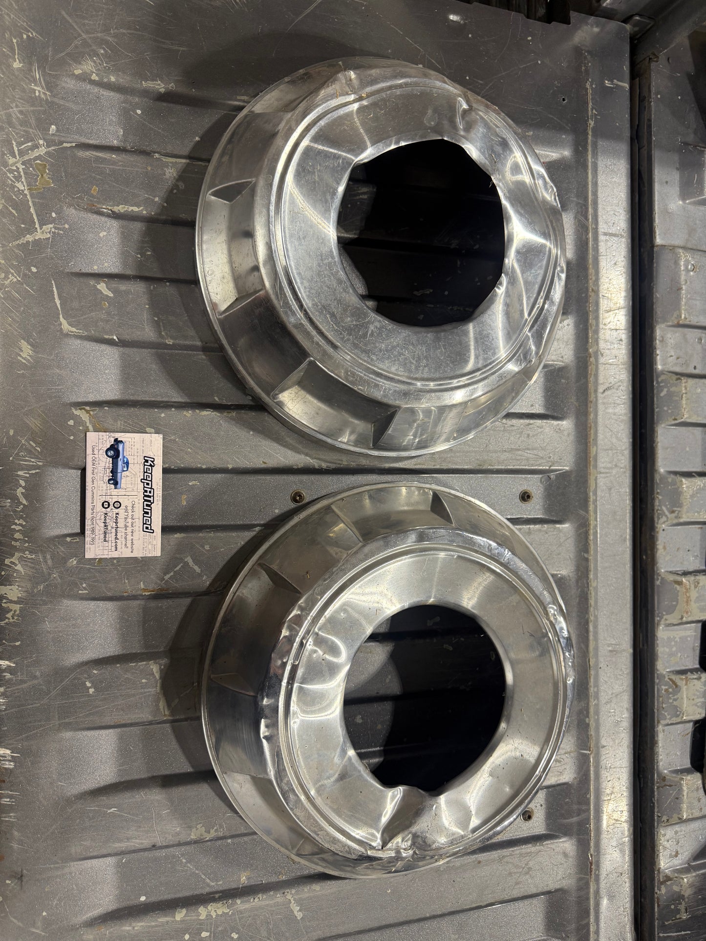 Dog Dish Hubcaps For 4x4 W250 Dana 60 89-93 Dodge Ram 1st Gen Cummins