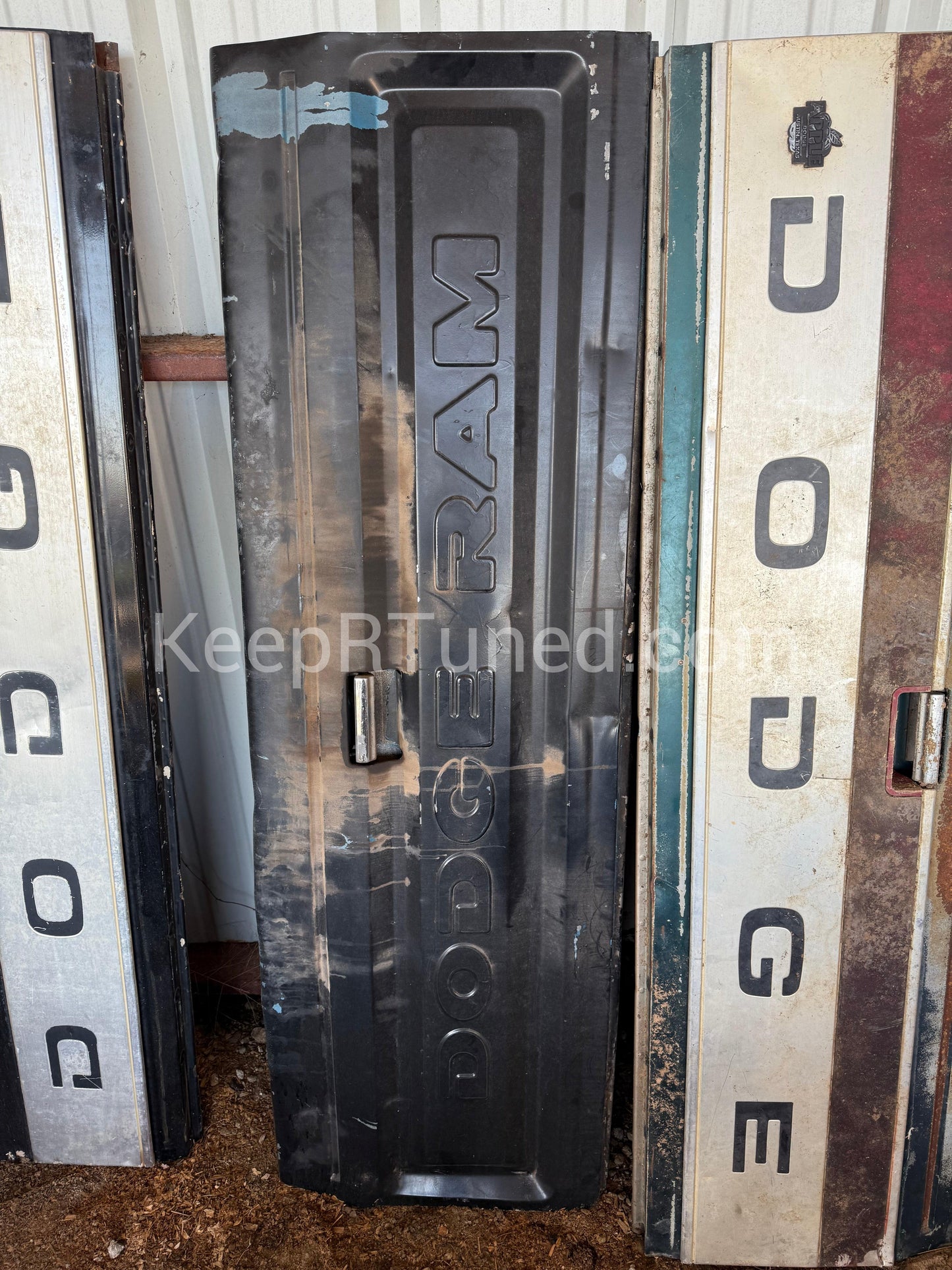 Tailgate Black Stamped