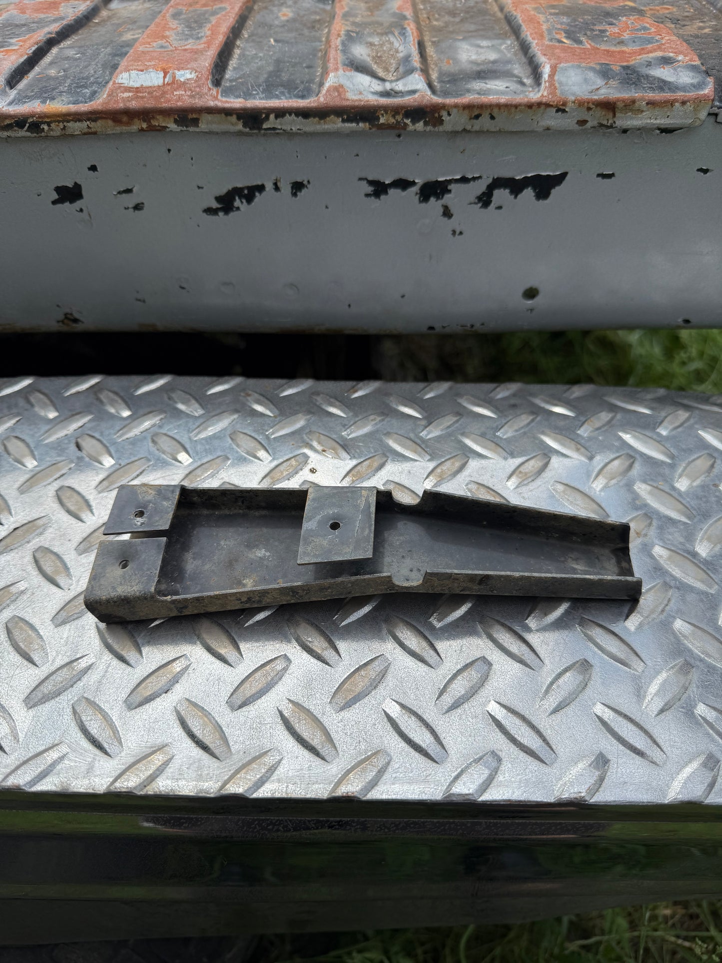 Dually Fender Harness Cover