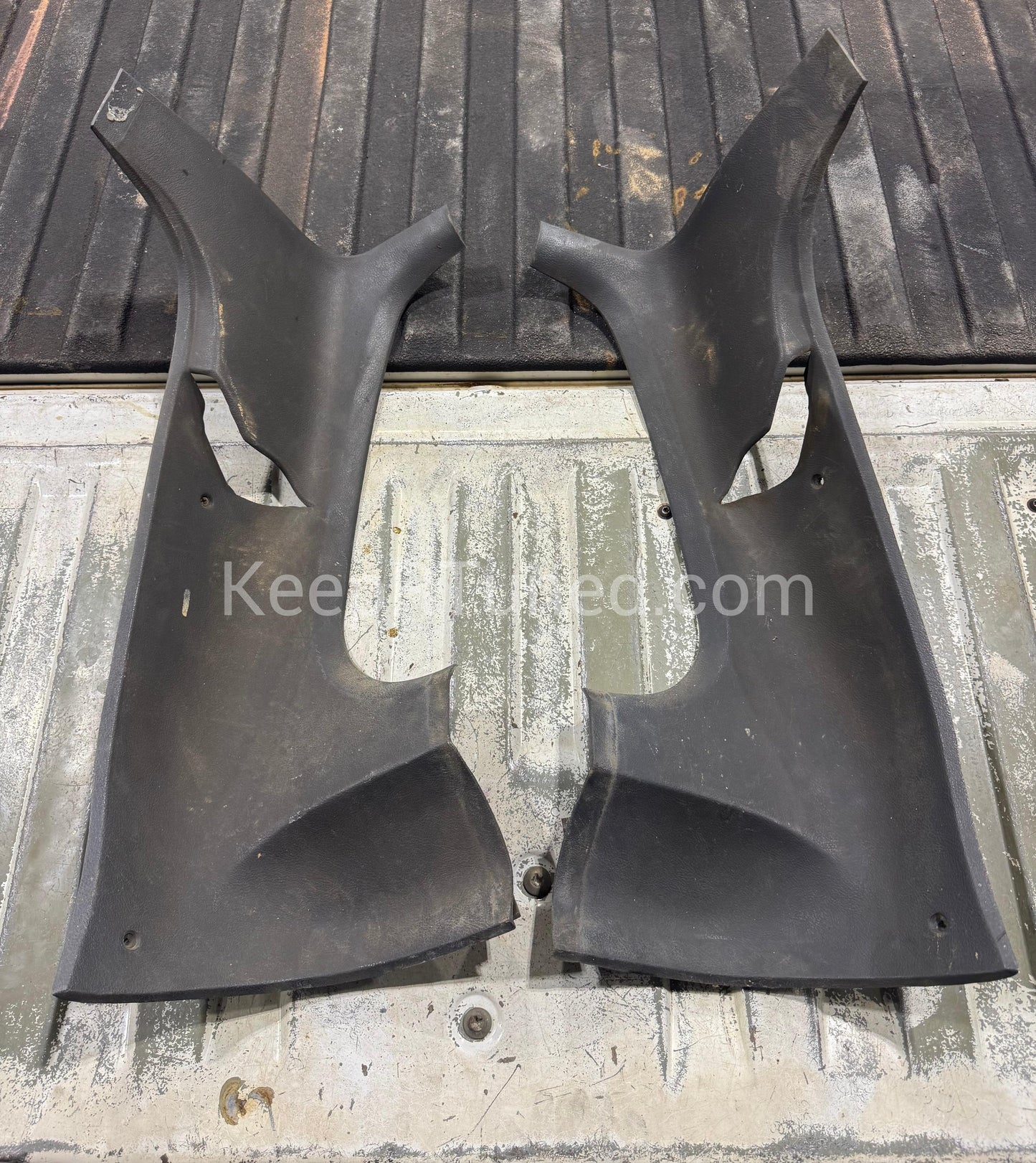 Trim Single Cab Seat belt Corner B Pillar Trim Grey Pair Seatbelt