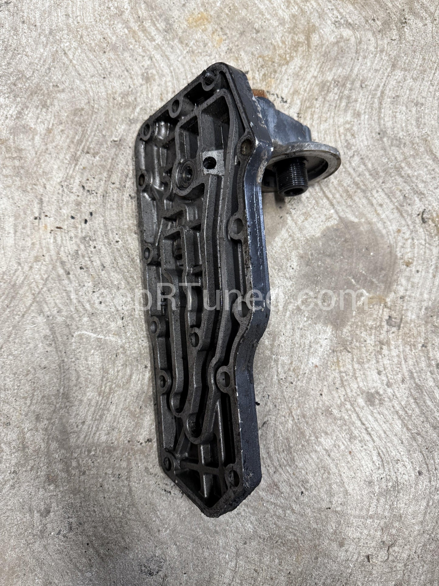 Oil Filter Mount Housing For 12 Valve 89-93 Dodge Ram 1st Gen Cummins