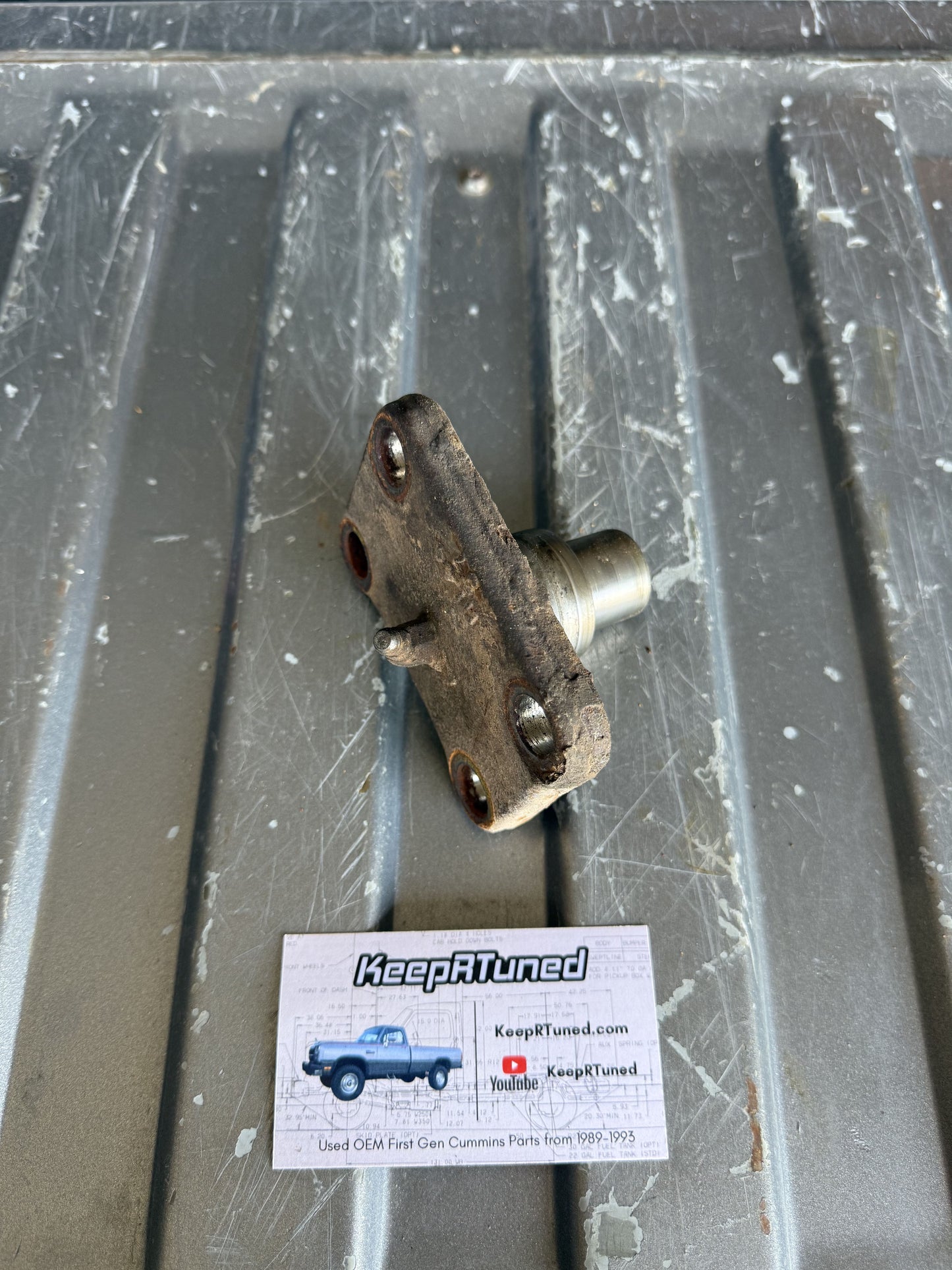 King-Pin bearing mount for Dana 60 Differential - Lower King Pin Cap