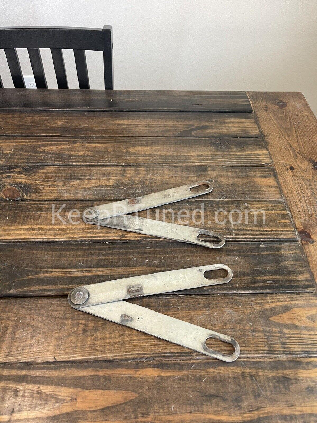 Tailgate Latch Strap Linkage (Pair) Used