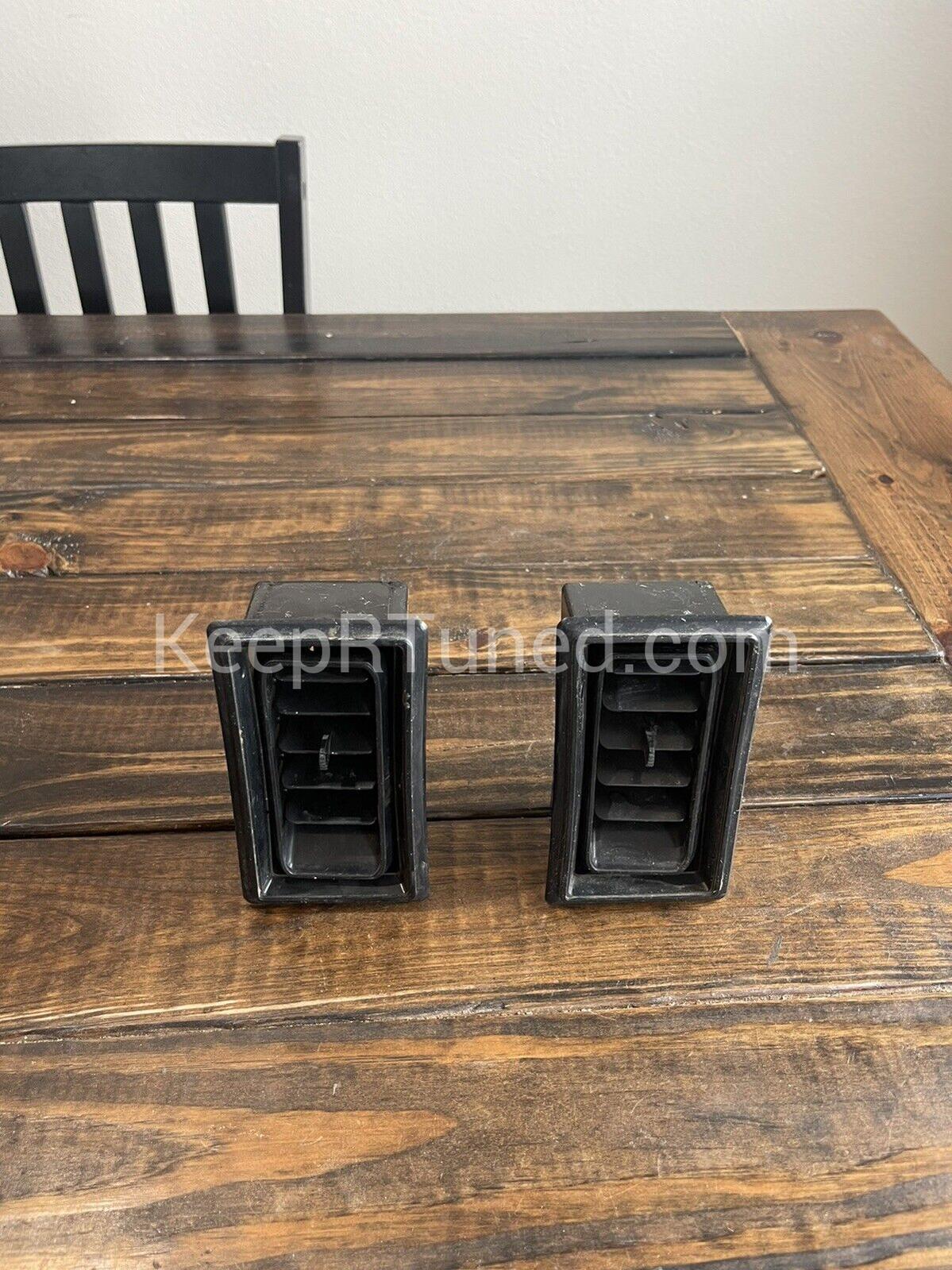 Dash Vent Pair (Passenger Side of the Dash) 89-93 Dodge Ram 1st Gen Cummins
