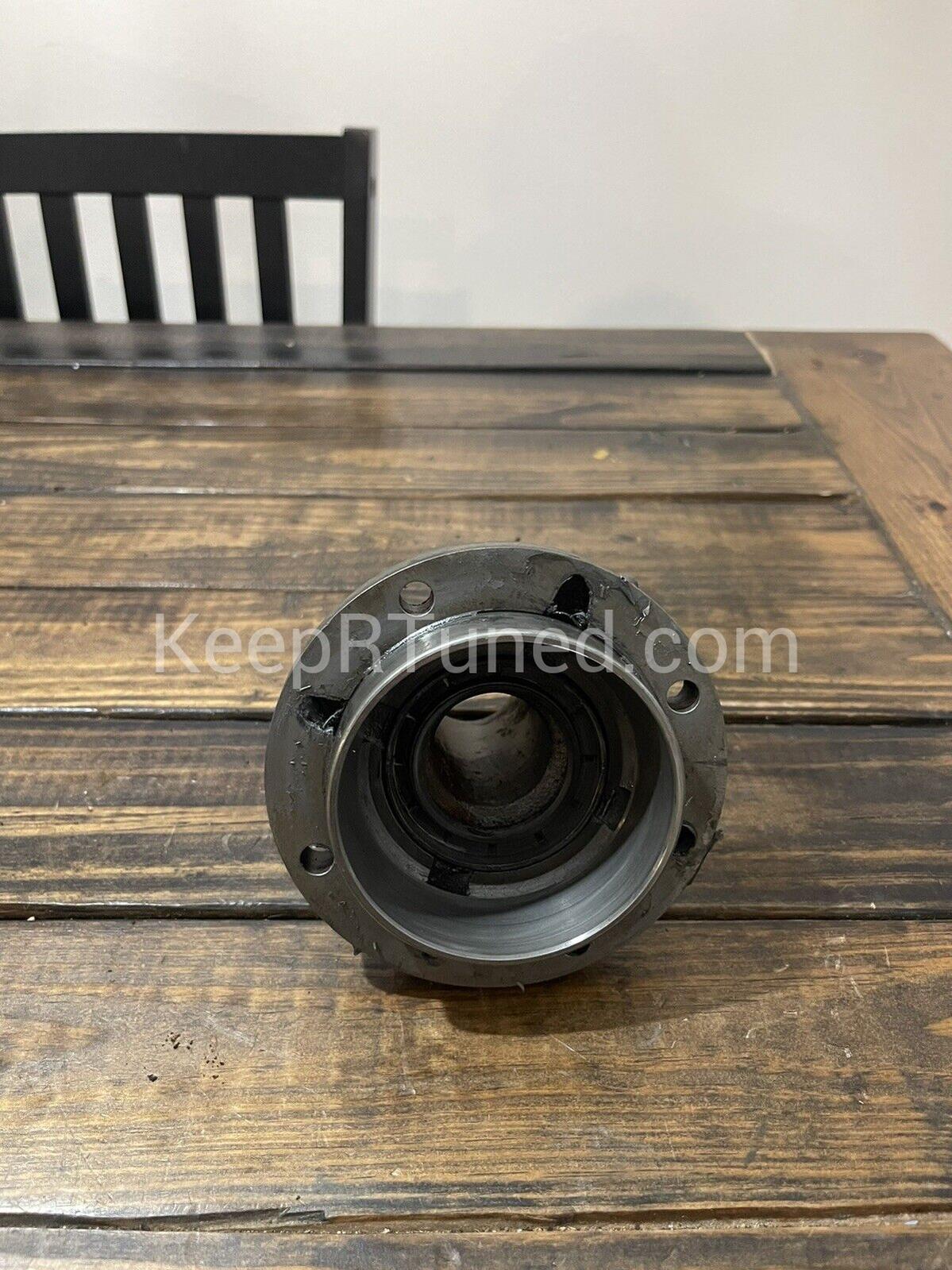 Getrag G360 12 Valve Cummins Transmission Front Bearing Retainer Oem
