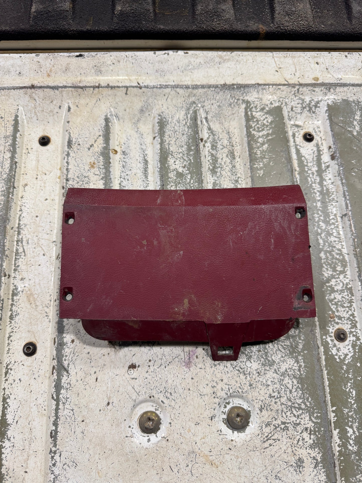 Trim - Fuse Box Red