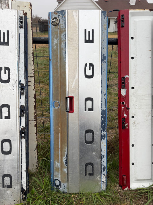 Tailgate Blue LE (Local Pickup)