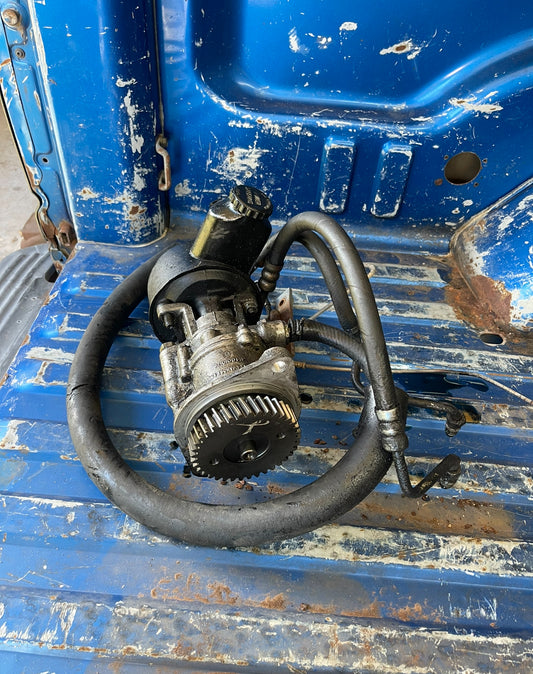 Power Steering Pump / Vacuum Intercooled 91-93 Cummins