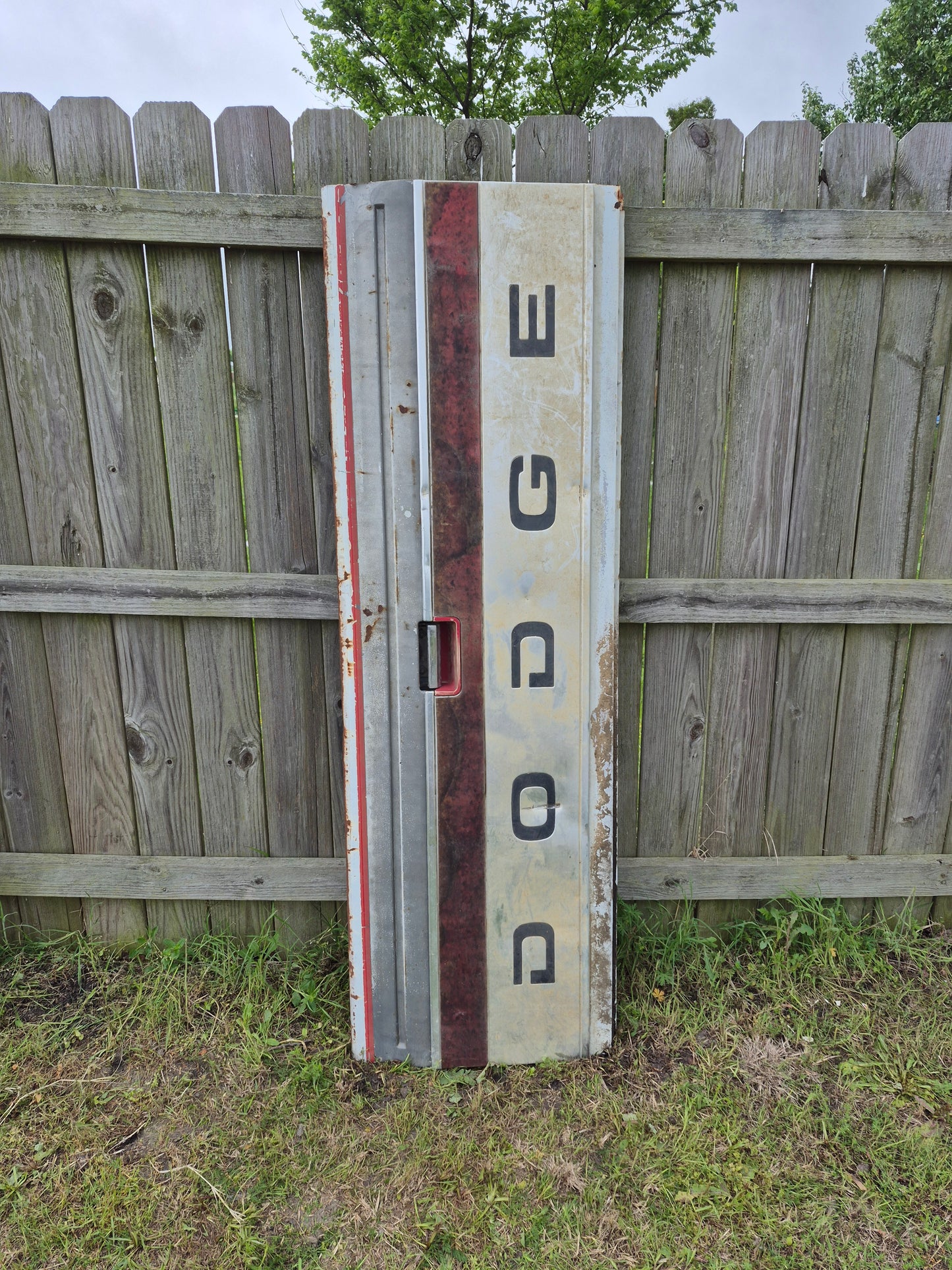Tailgate Silver First Gen Cummins -10 (Local Pick UP Only)