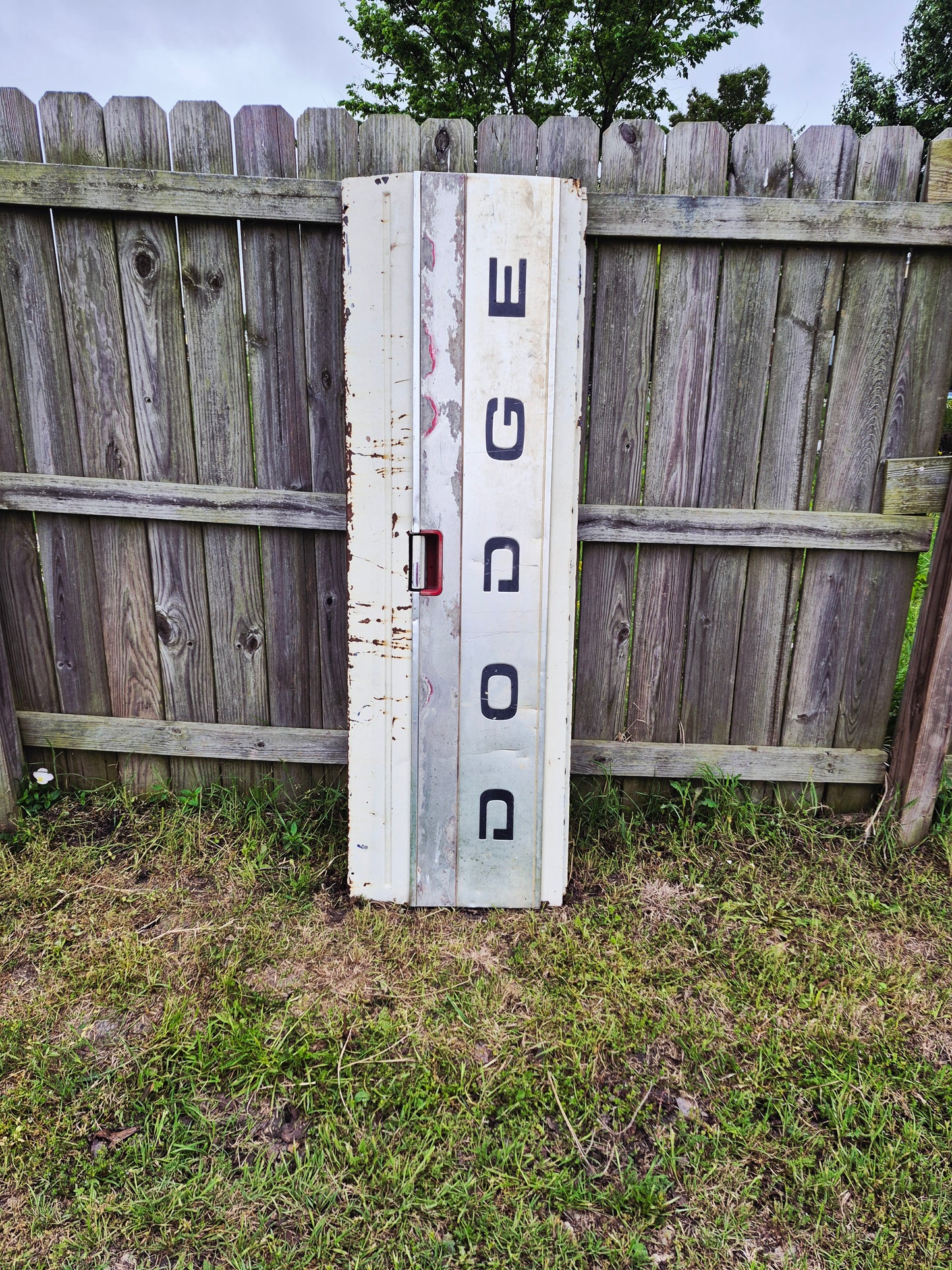 Tailgate First Gen Cummins -13 (Local Pick UP Only)