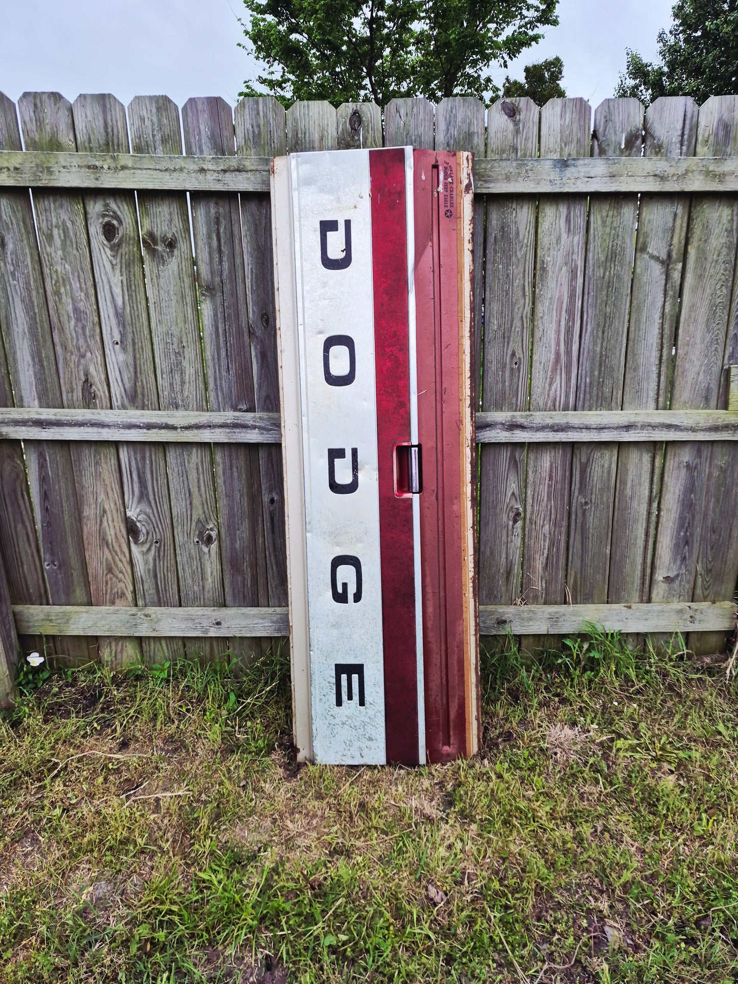 Tailgate First Gen Cummins Maroon -14 (Local Pick UP Only)