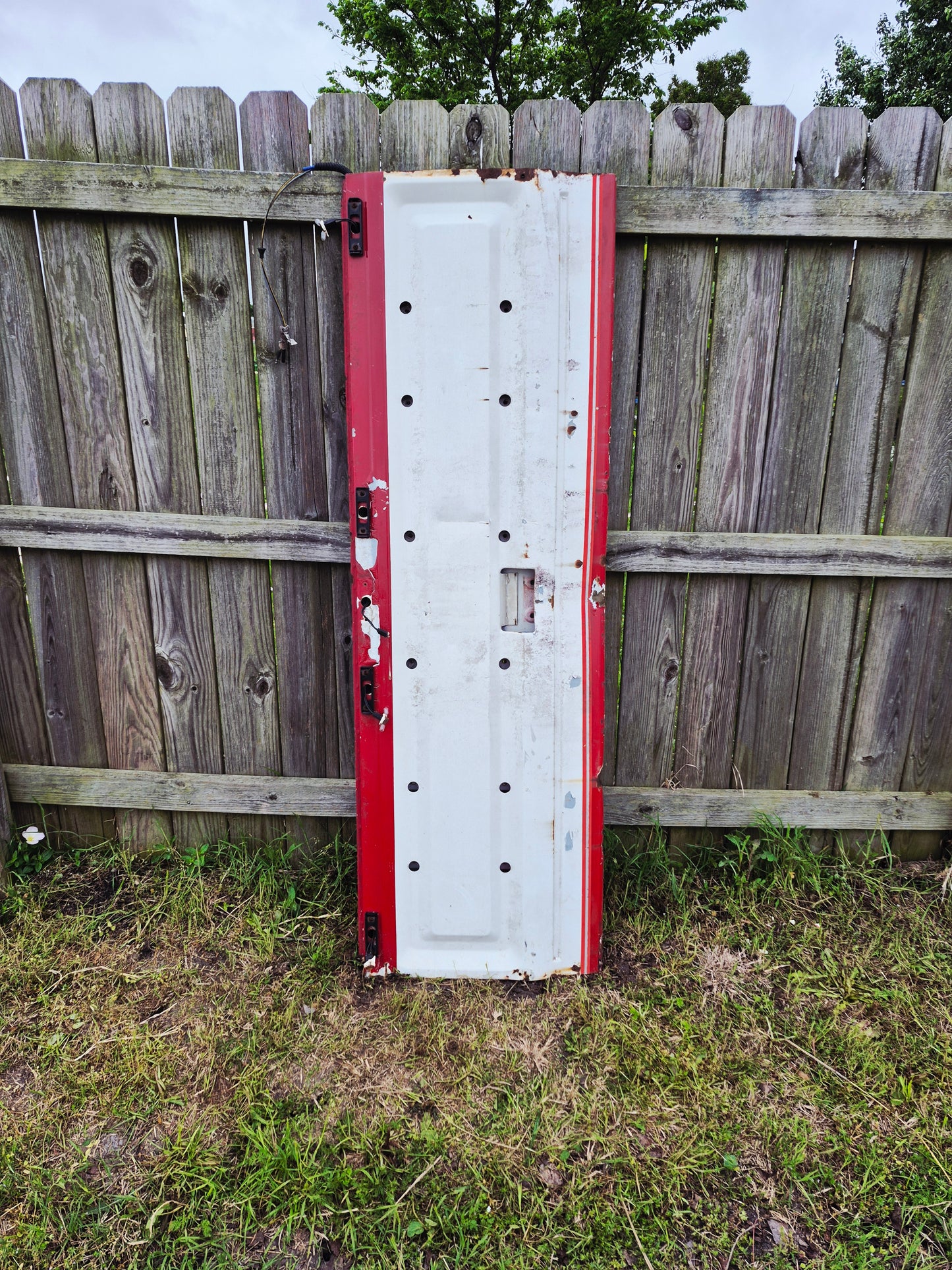 Tailgate First Gen Cummins -17 (Local Pick UP Only)