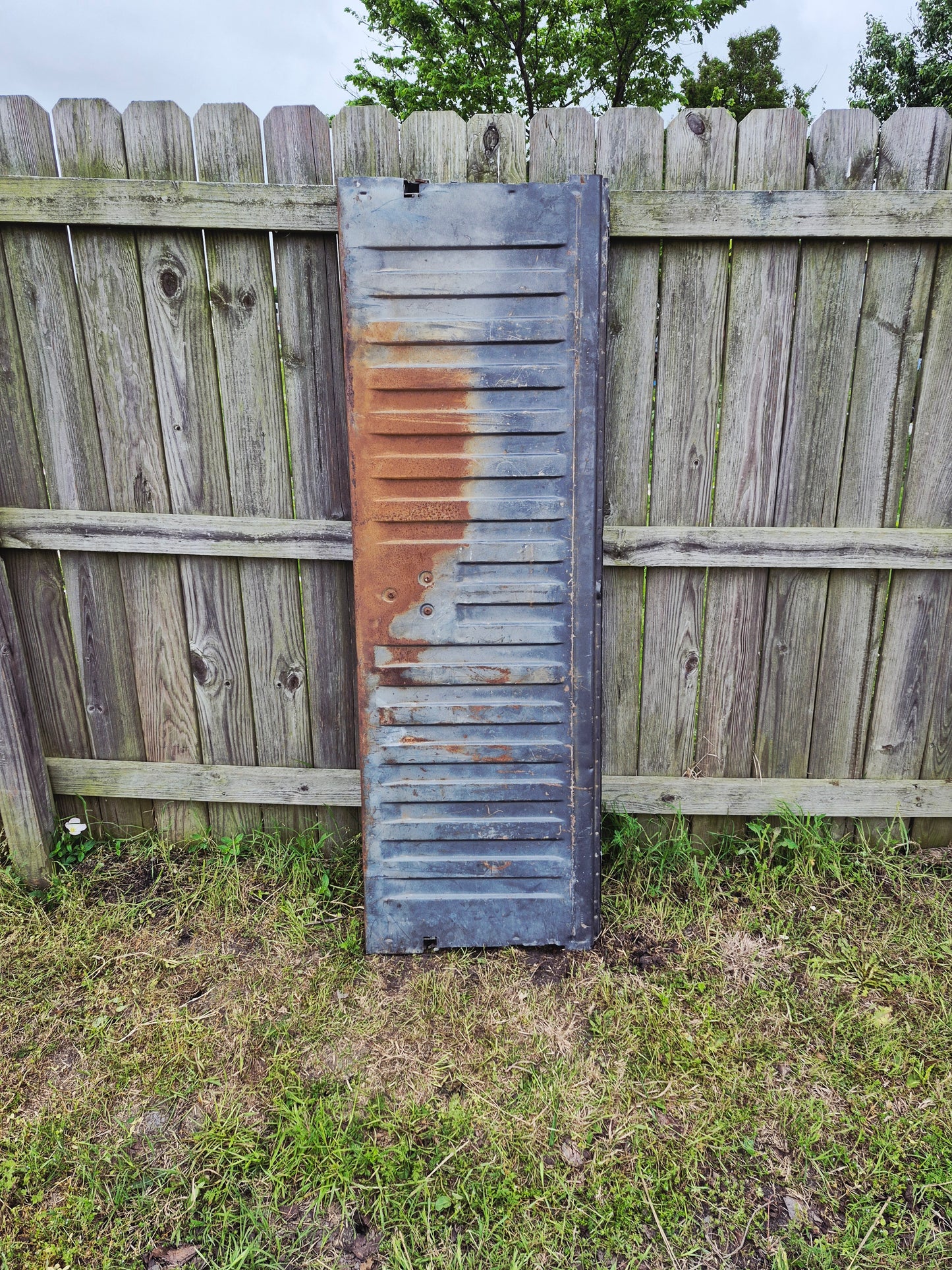 Tailgate First Gen Cummins Light Blue -18 (Local Pick UP Only)