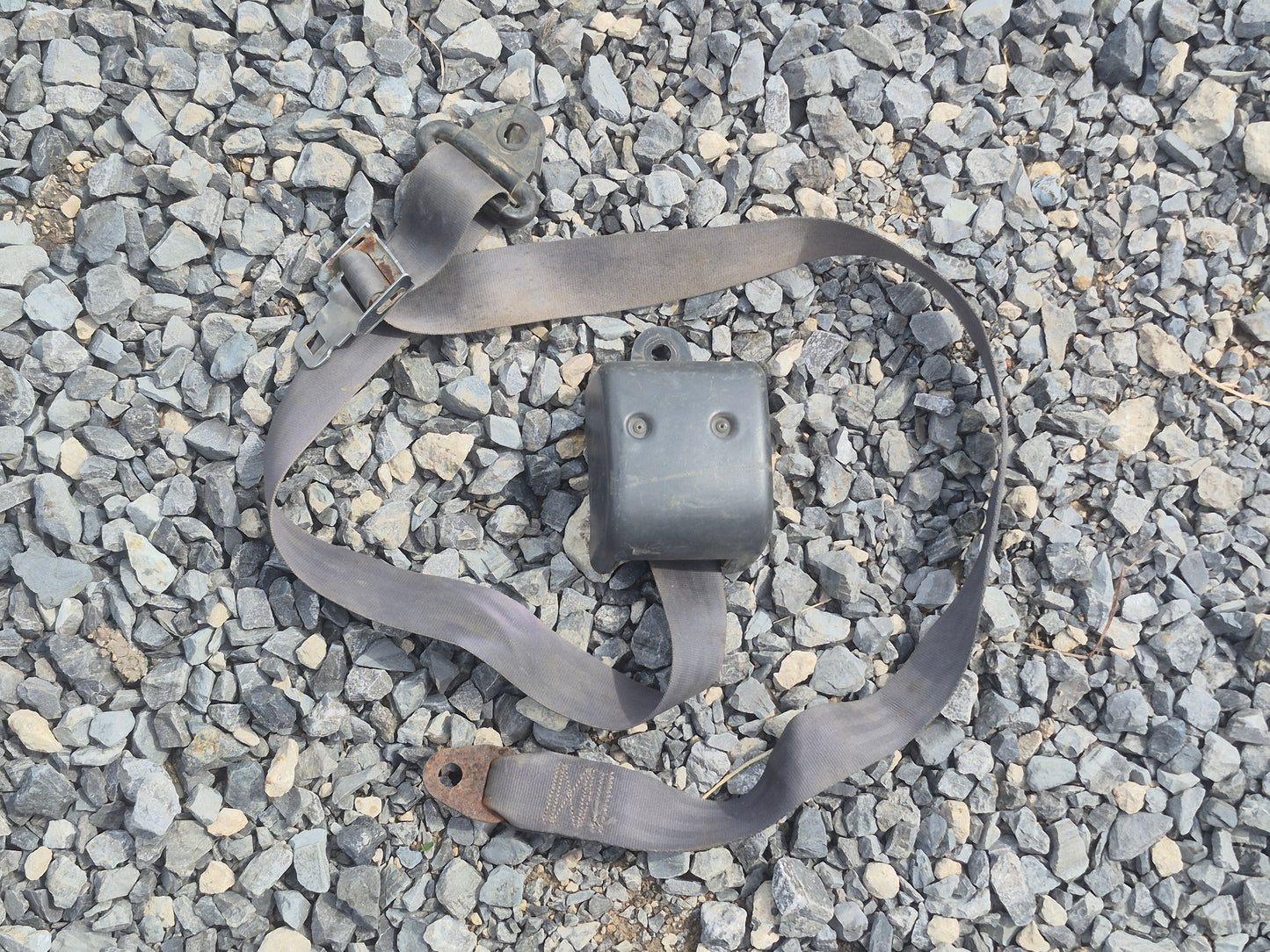 In Pillar Retractable Lap Seat Belt (Gray) 89-93 DODGE RAM 1ST GEN CUMMINS