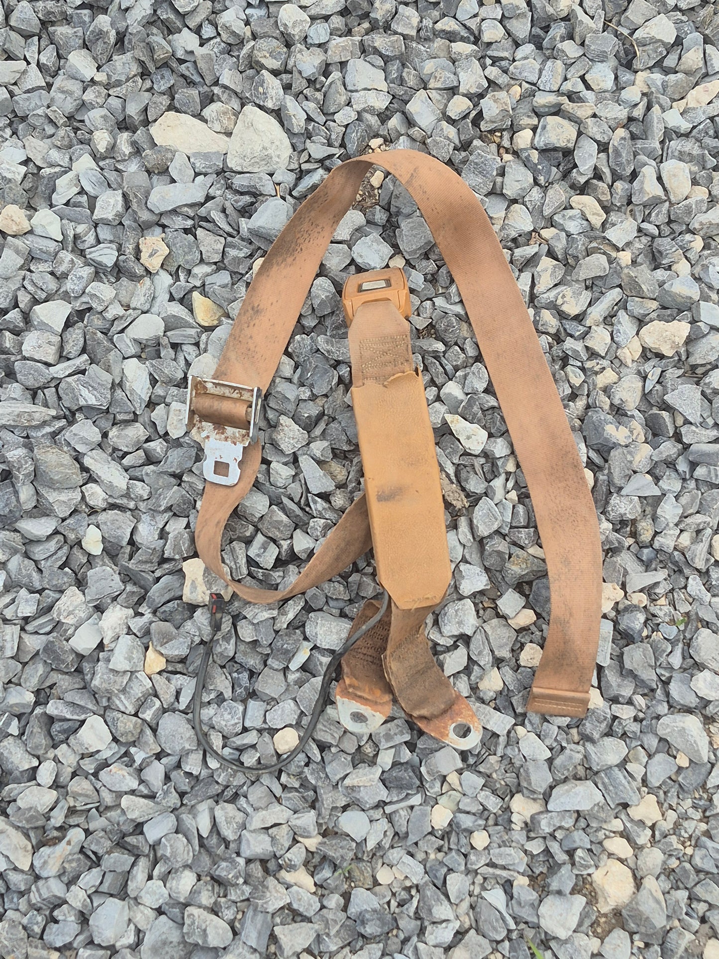 Seat Belt / SEAT BELT AND RECEIVER  (see description) 89-93 DODGE RAM 1ST GEN