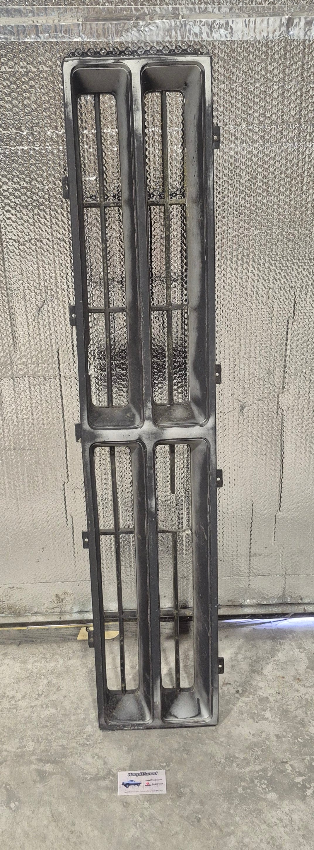 Grille Insert Set OEM Mopar #3 (86-90) - Read