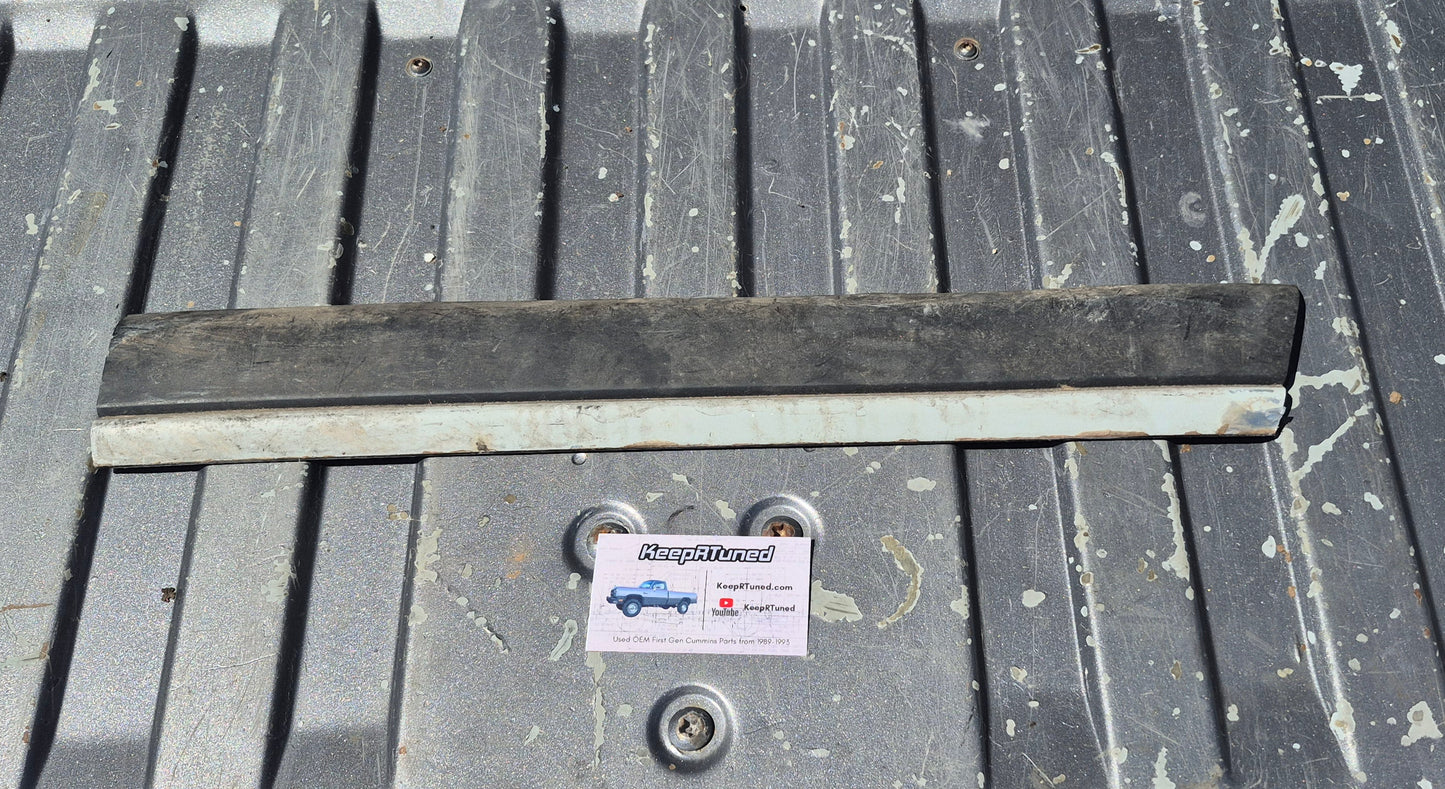Rear Bed Dually Passenger Side LE Body Molding Trim 91-93 Dodge Ram First Gen Cummins