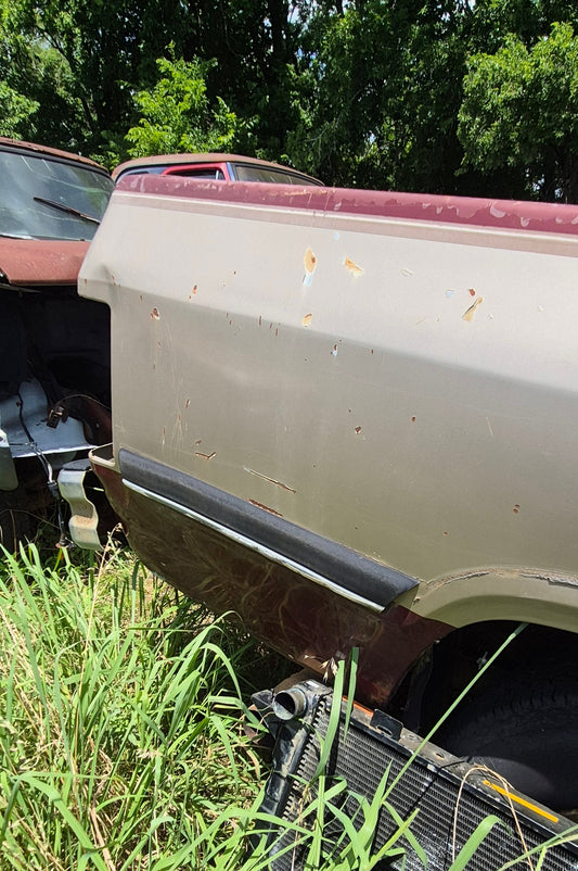 Regular Long Bed Passenger Side Rear LE Trim 91-93 First Gen Cummins (stock photo)