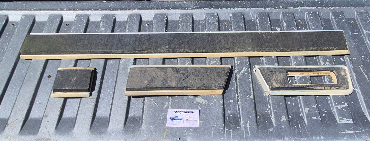 Single Cab Passenger Side LE Body Molding Trim Set 89-90 Dodge Ram First Gen Cummins (Copy)