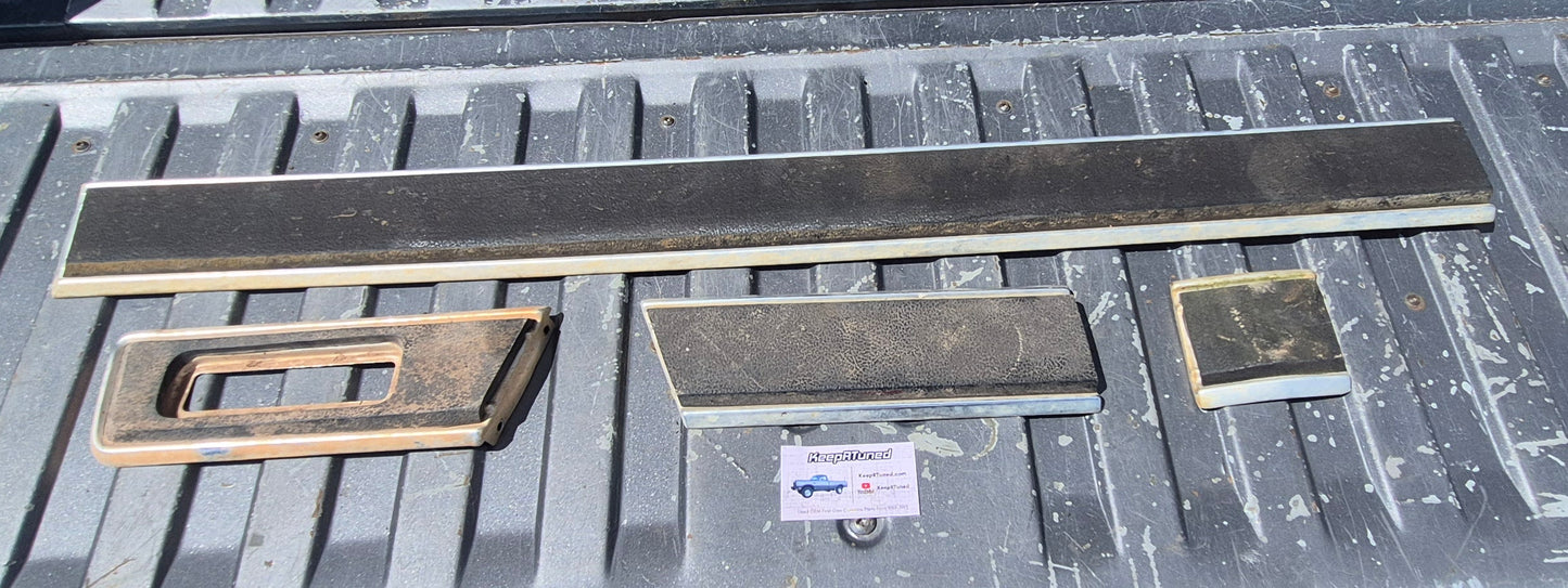 Single Cab Driver Side LE Body Molding Trim Set 89-90 Dodge Ram First Gen Cummins